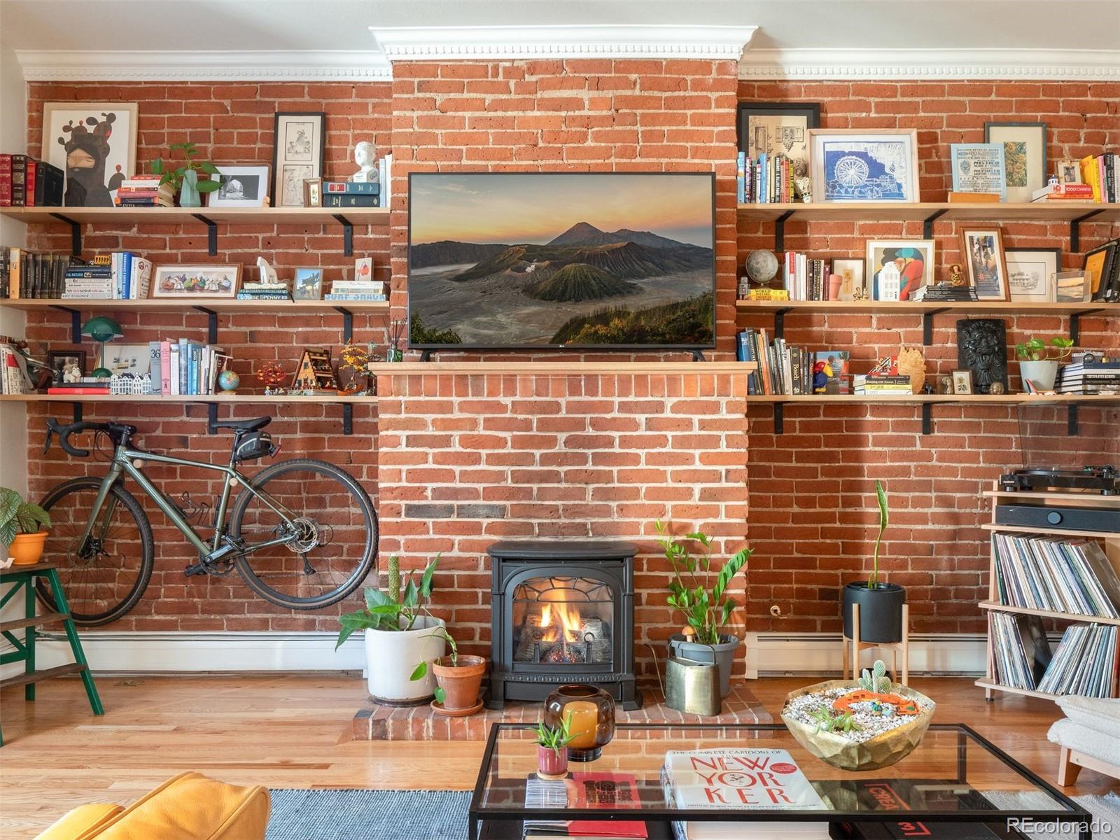 1321 Columbine Street Unit: 1