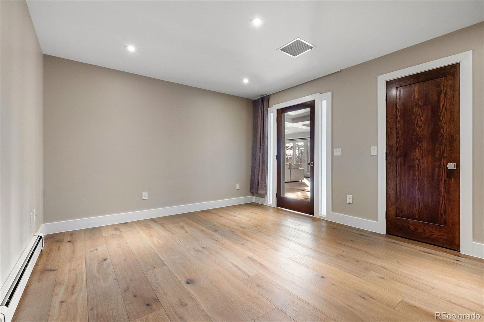 4285 S Hudson Parkway