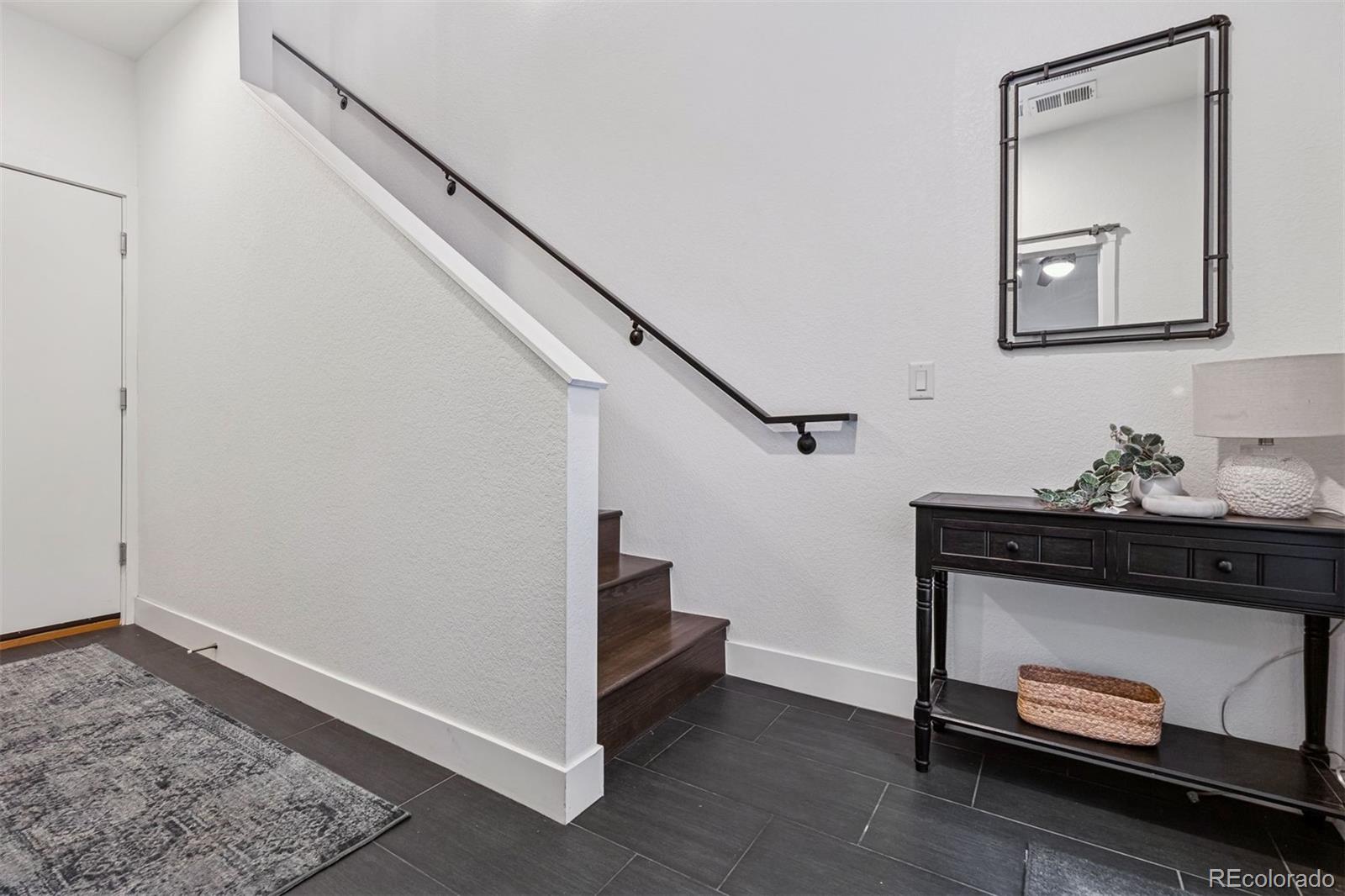 3036 Wilson Court Unit: 5