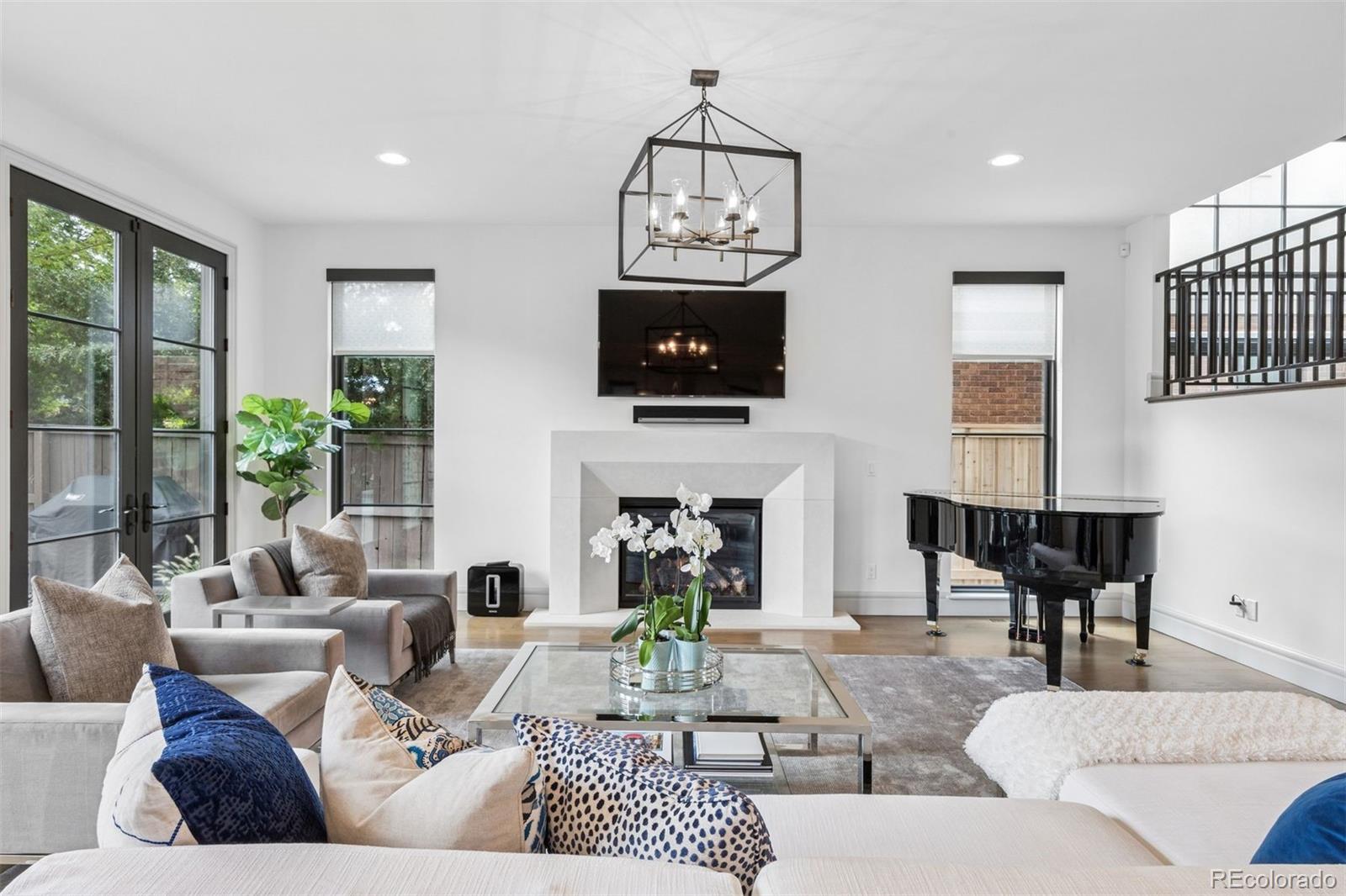 464 S Gaylord Street