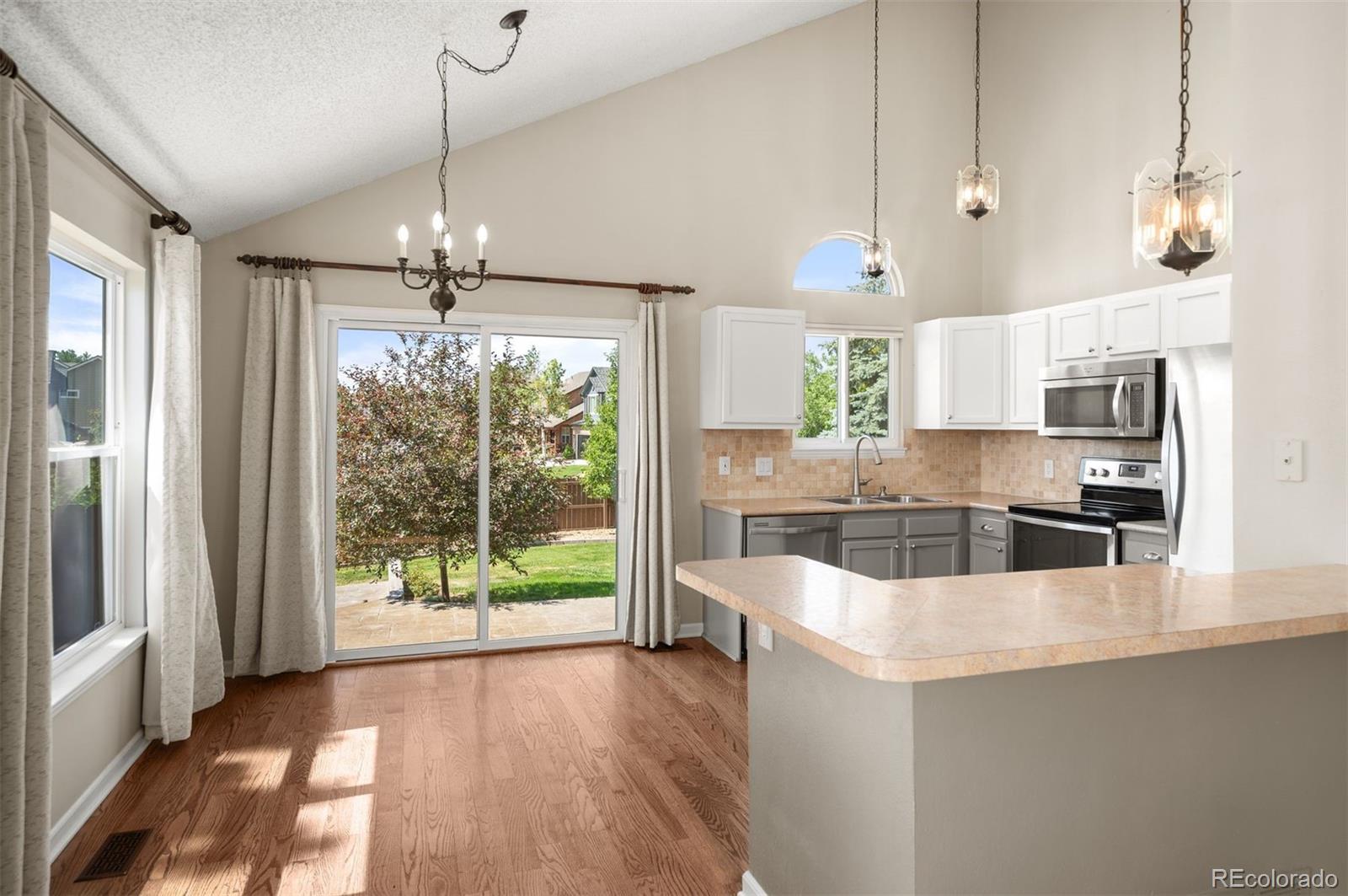 13328 Ash Circle