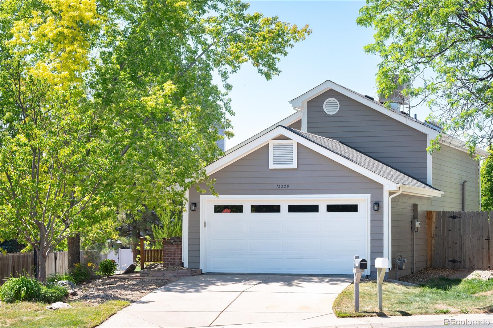 13328 Ash Circle