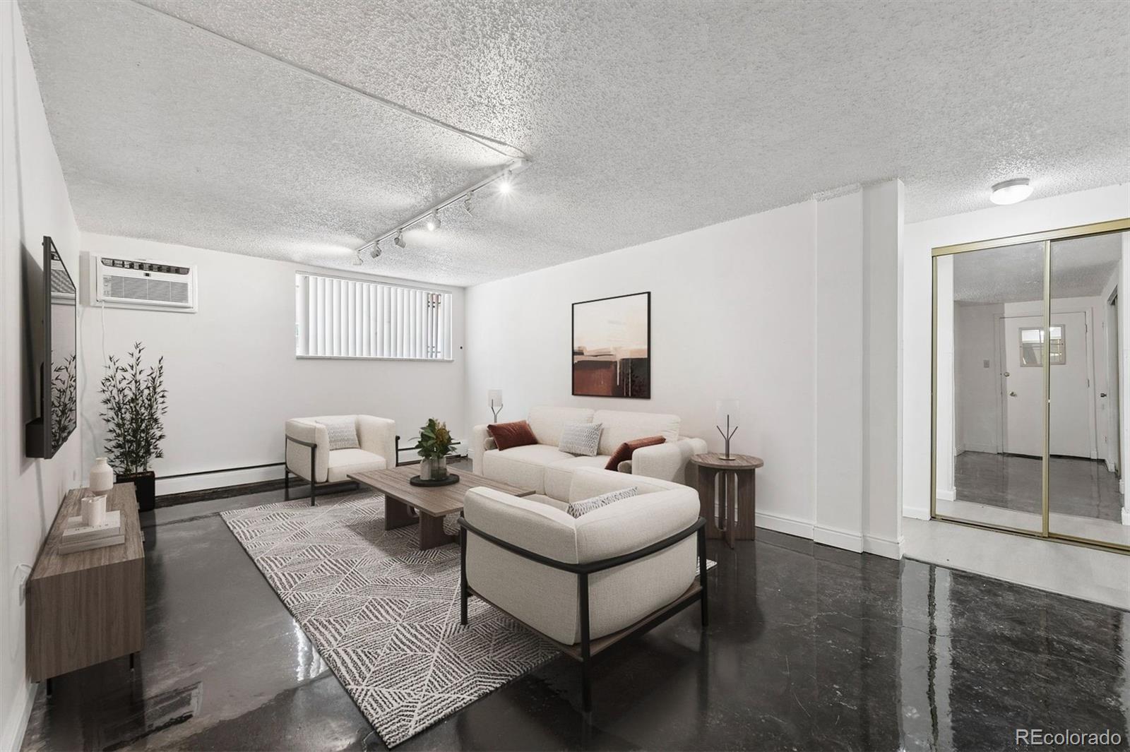 1050 N Lafayette Street Unit: 108