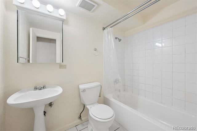 1050 N Lafayette Street Unit: 108