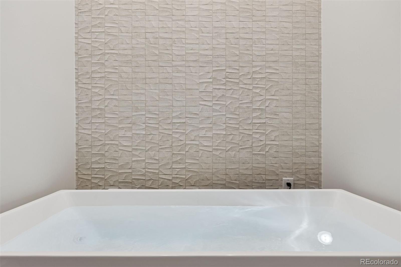 7705 Dante Drive Unit: "L"