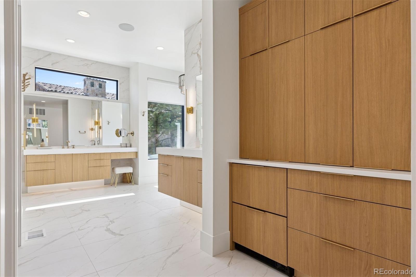 7705 Dante Drive Unit: "L"