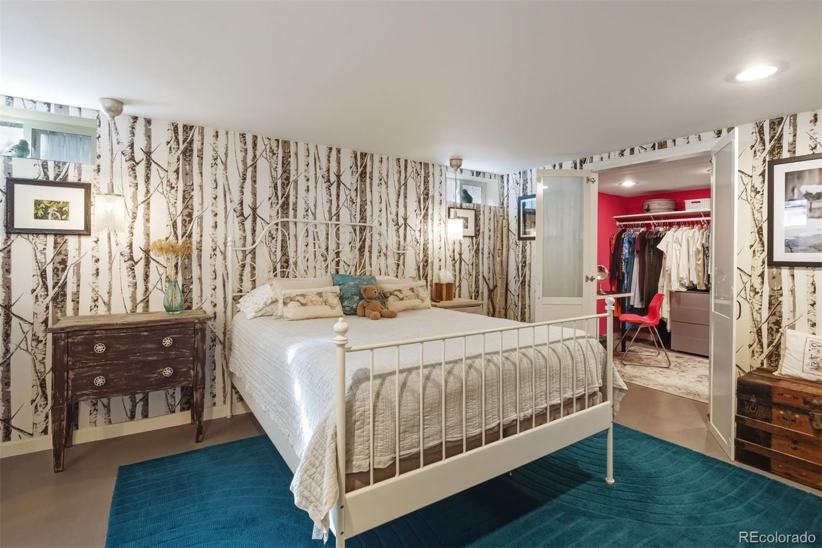 1550 S Saint Paul Street