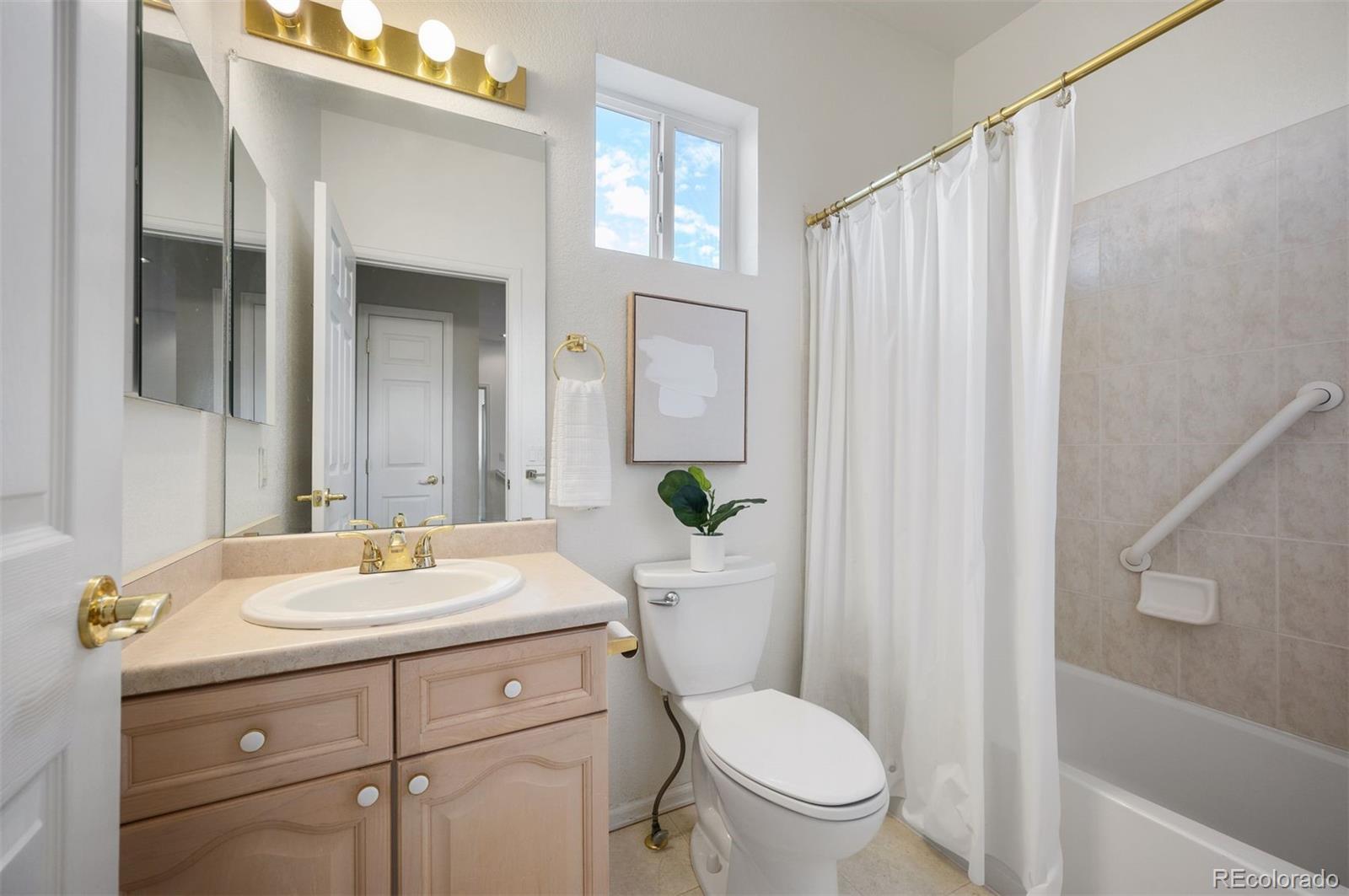 23440 E Moraine Place