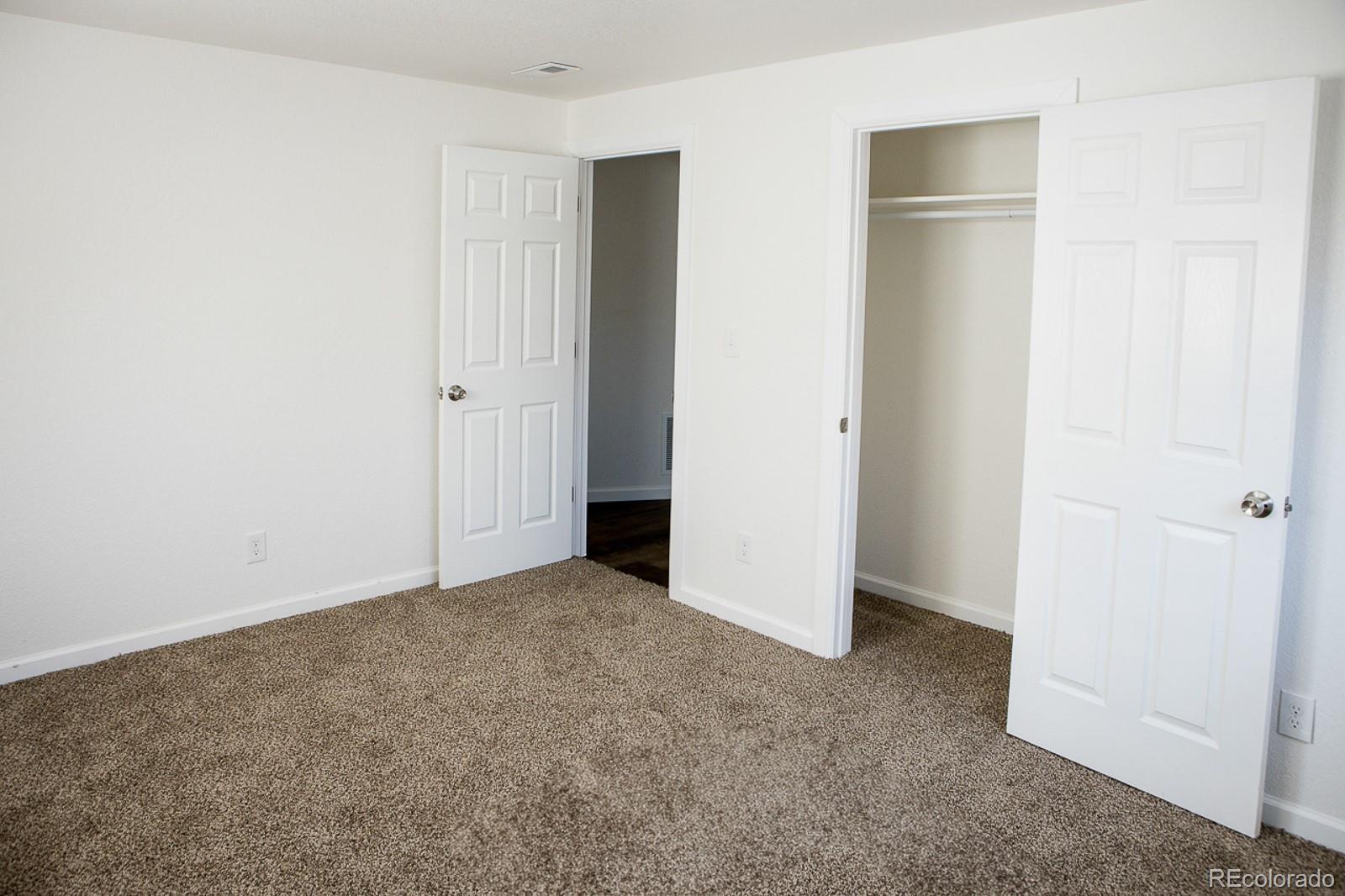 4087 S Clarkson Street S