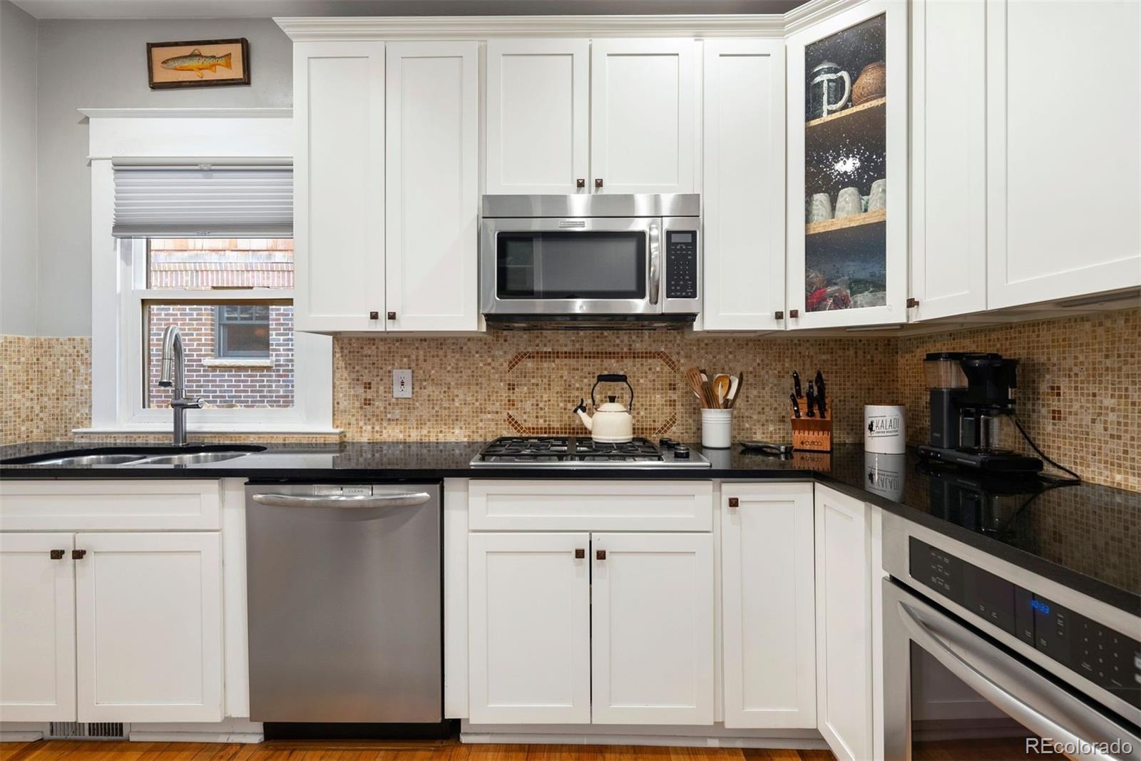 1059 S Williams Street