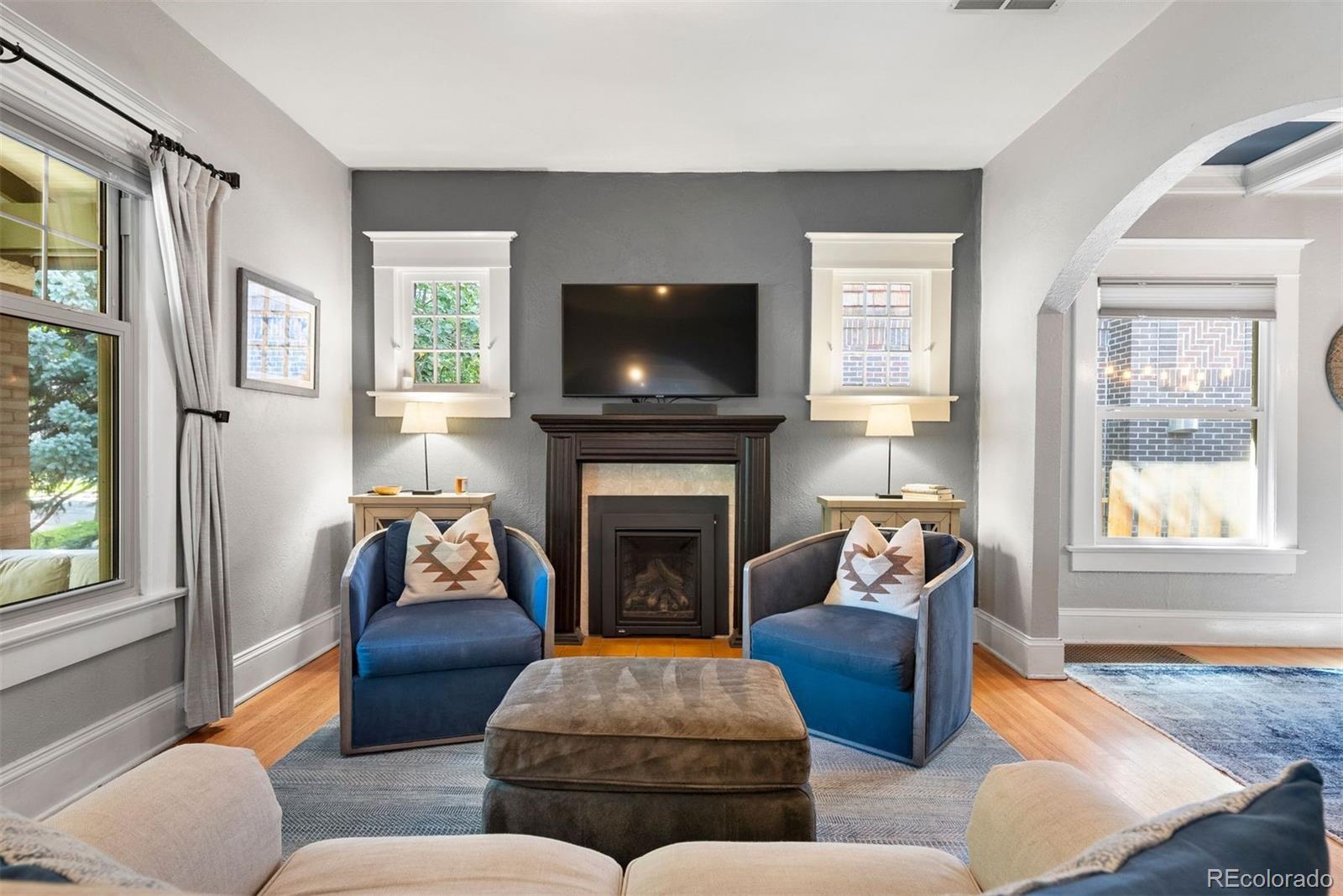 1059 S Williams Street