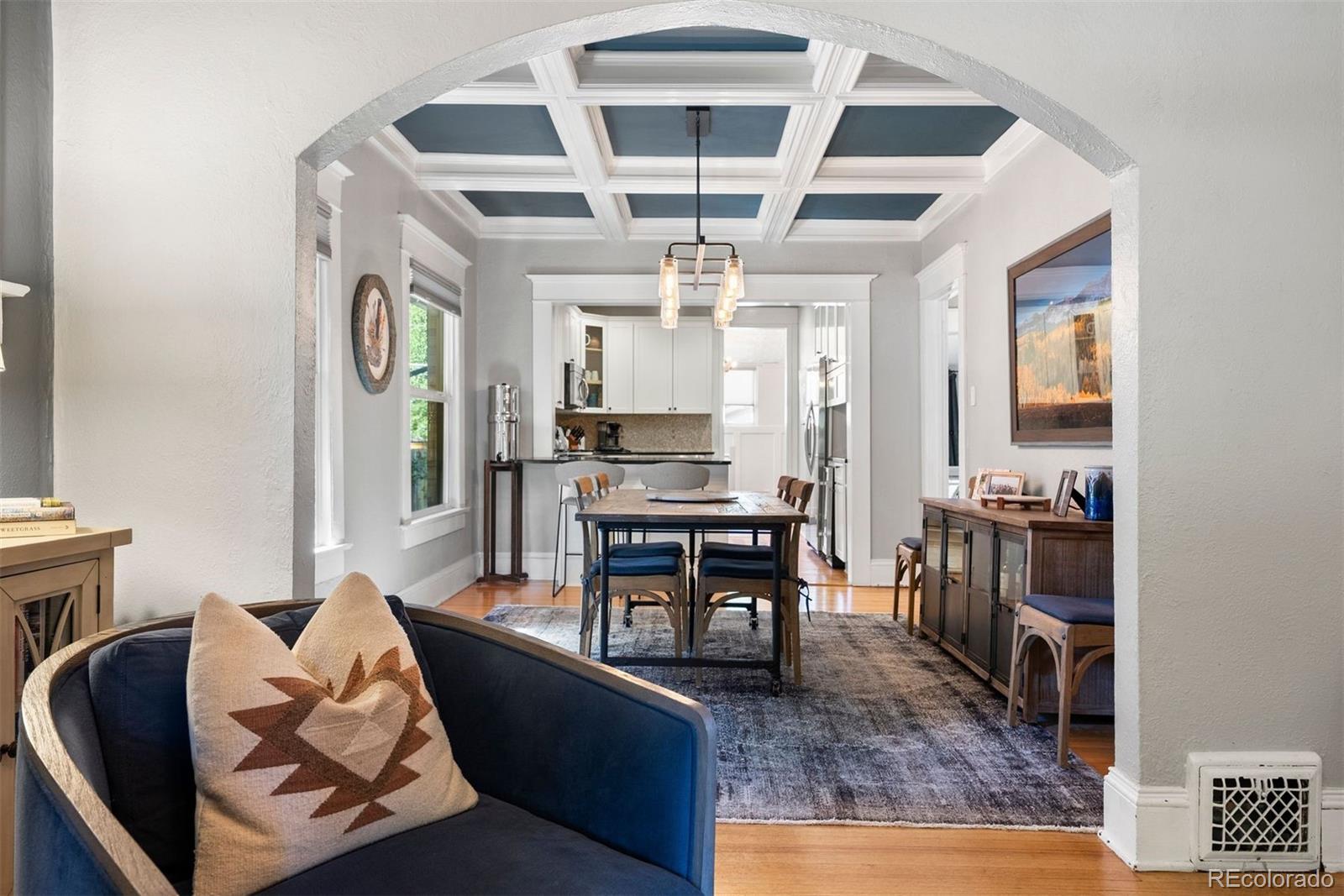 1059 S Williams Street