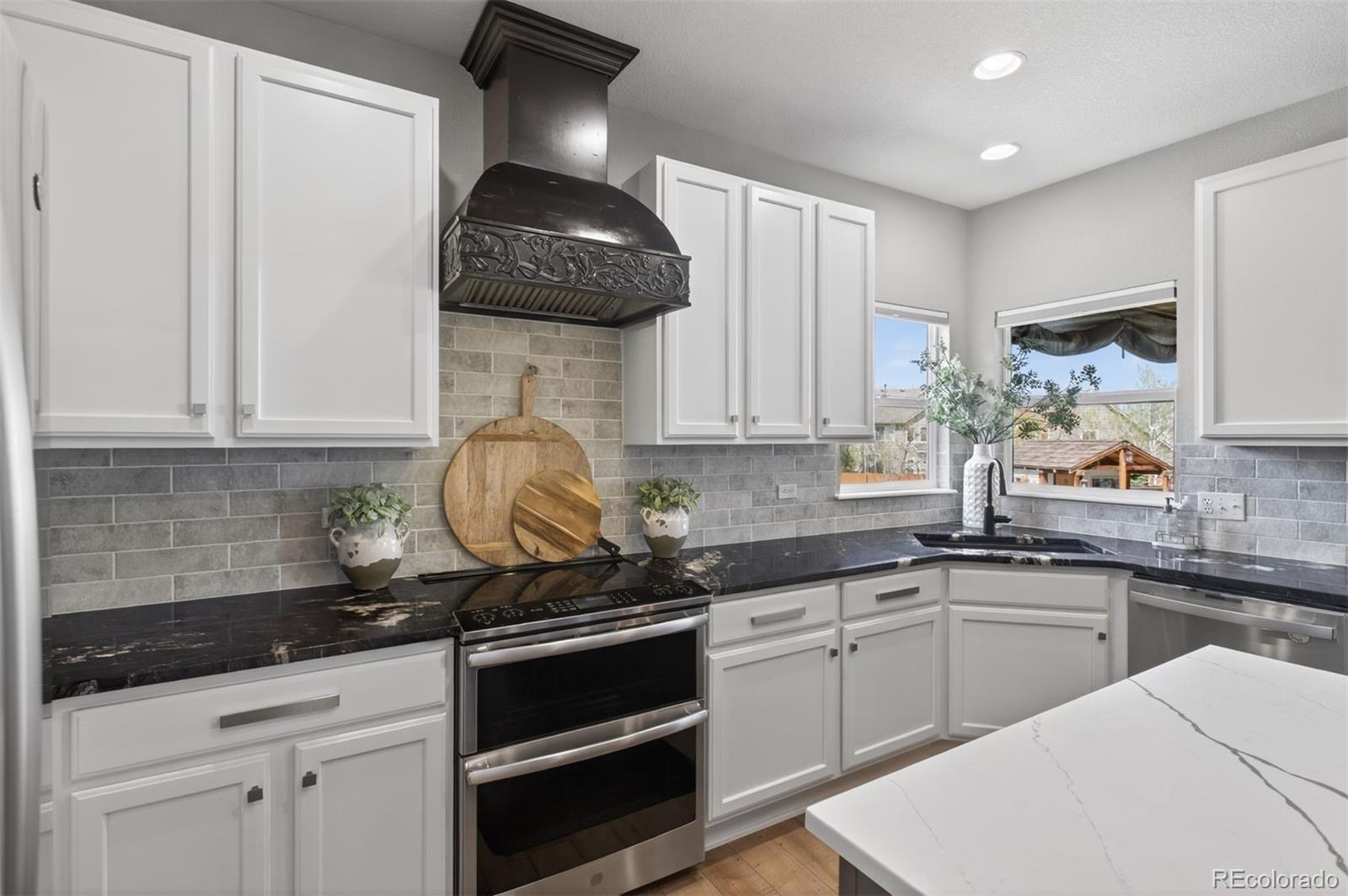 5521 Lost Meadow Trail