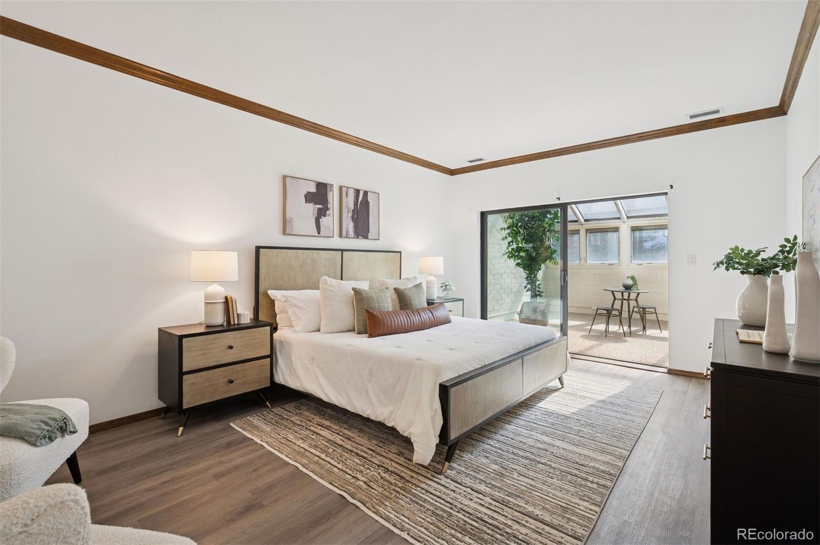 1512 Larimer Street Unit: 7