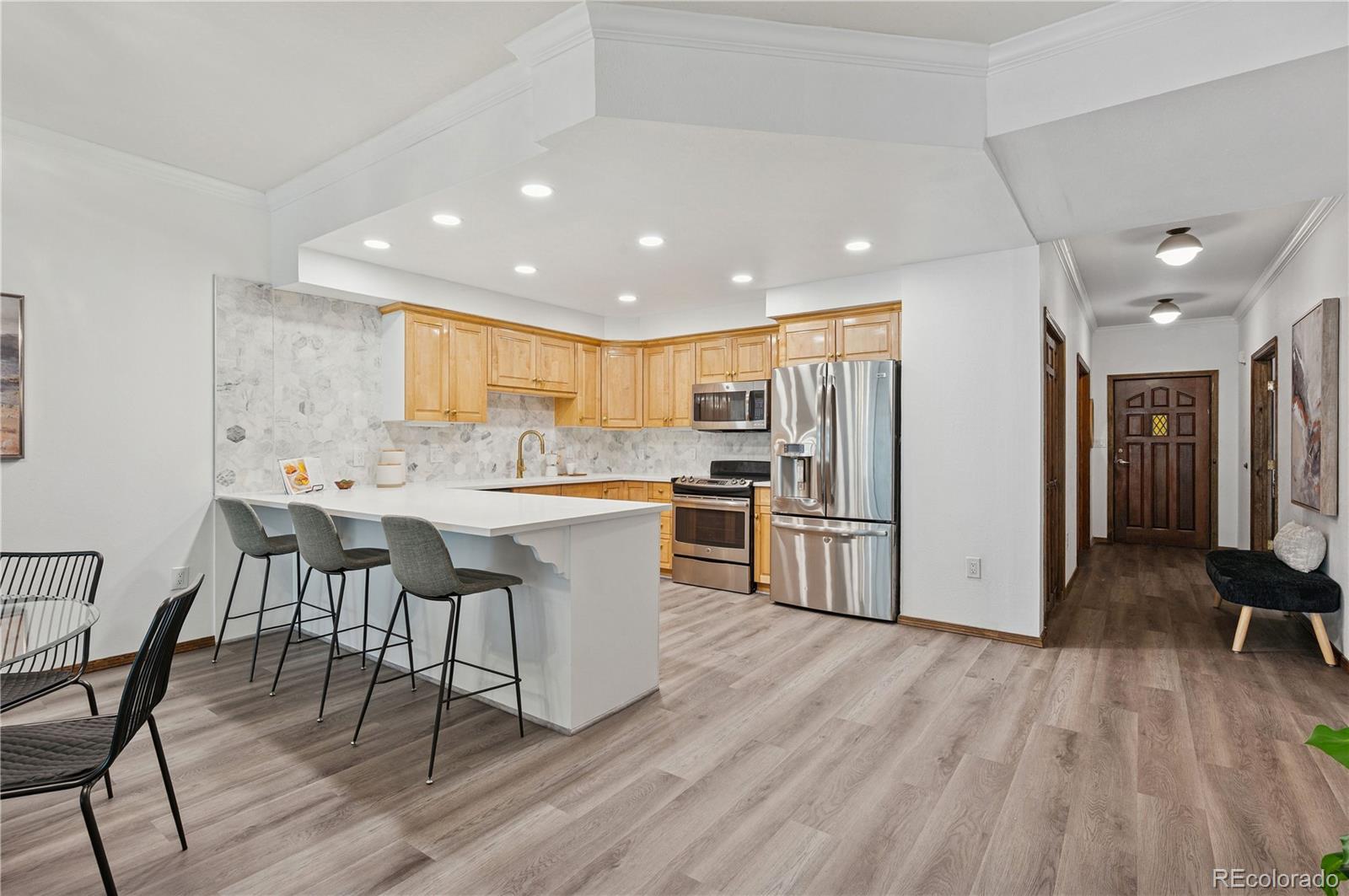1512 Larimer Street Unit: 7