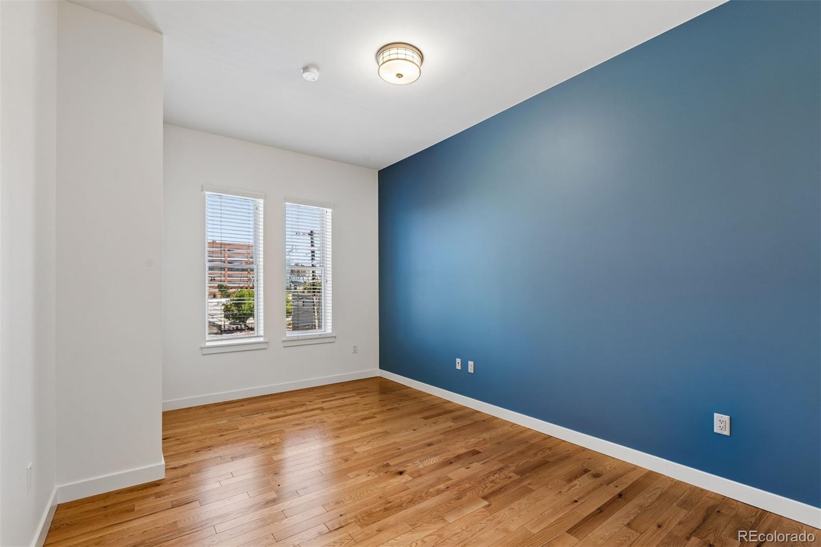 410 Acoma Street Unit: 305