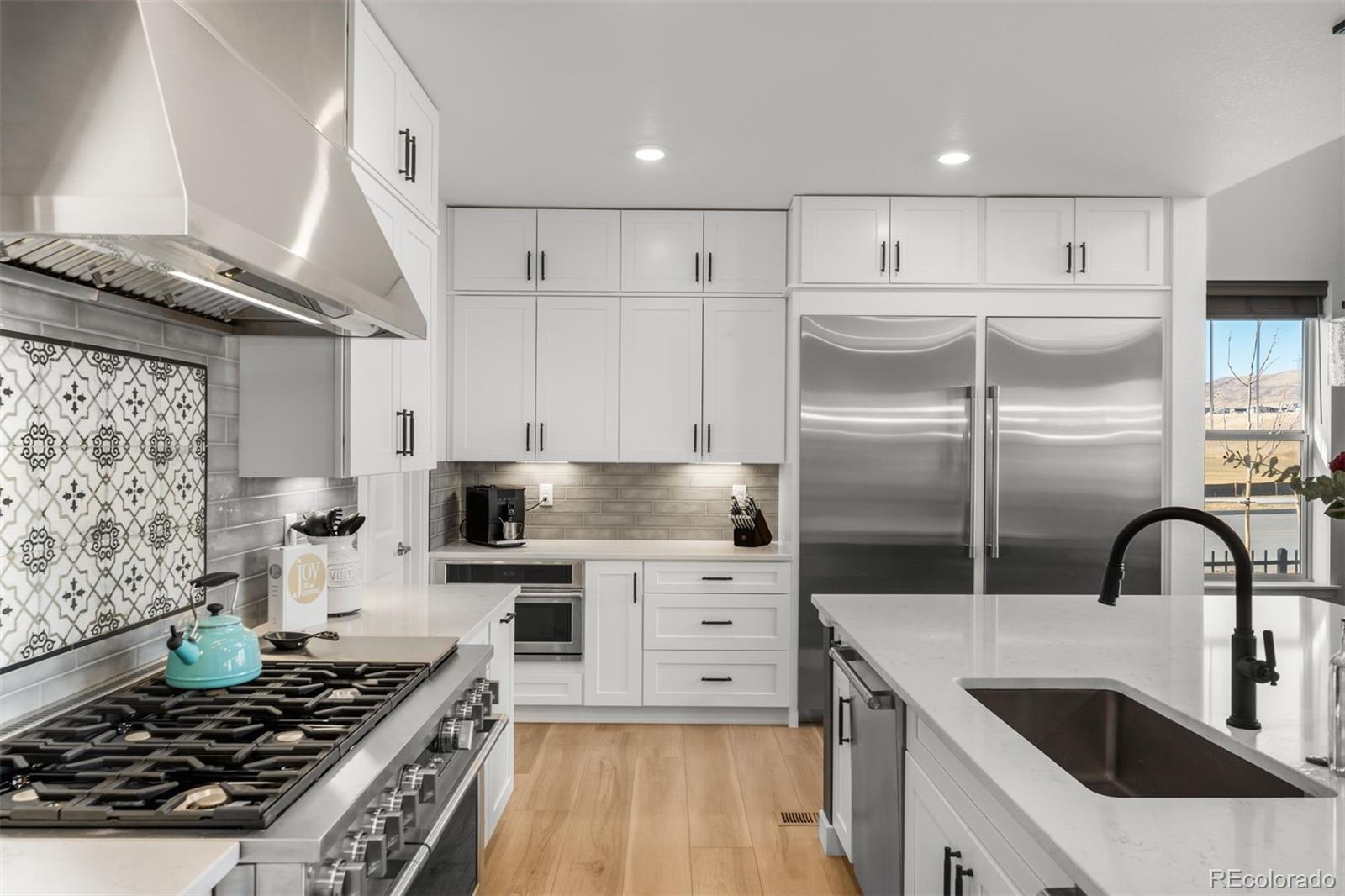 15475 W Columbia Avenue