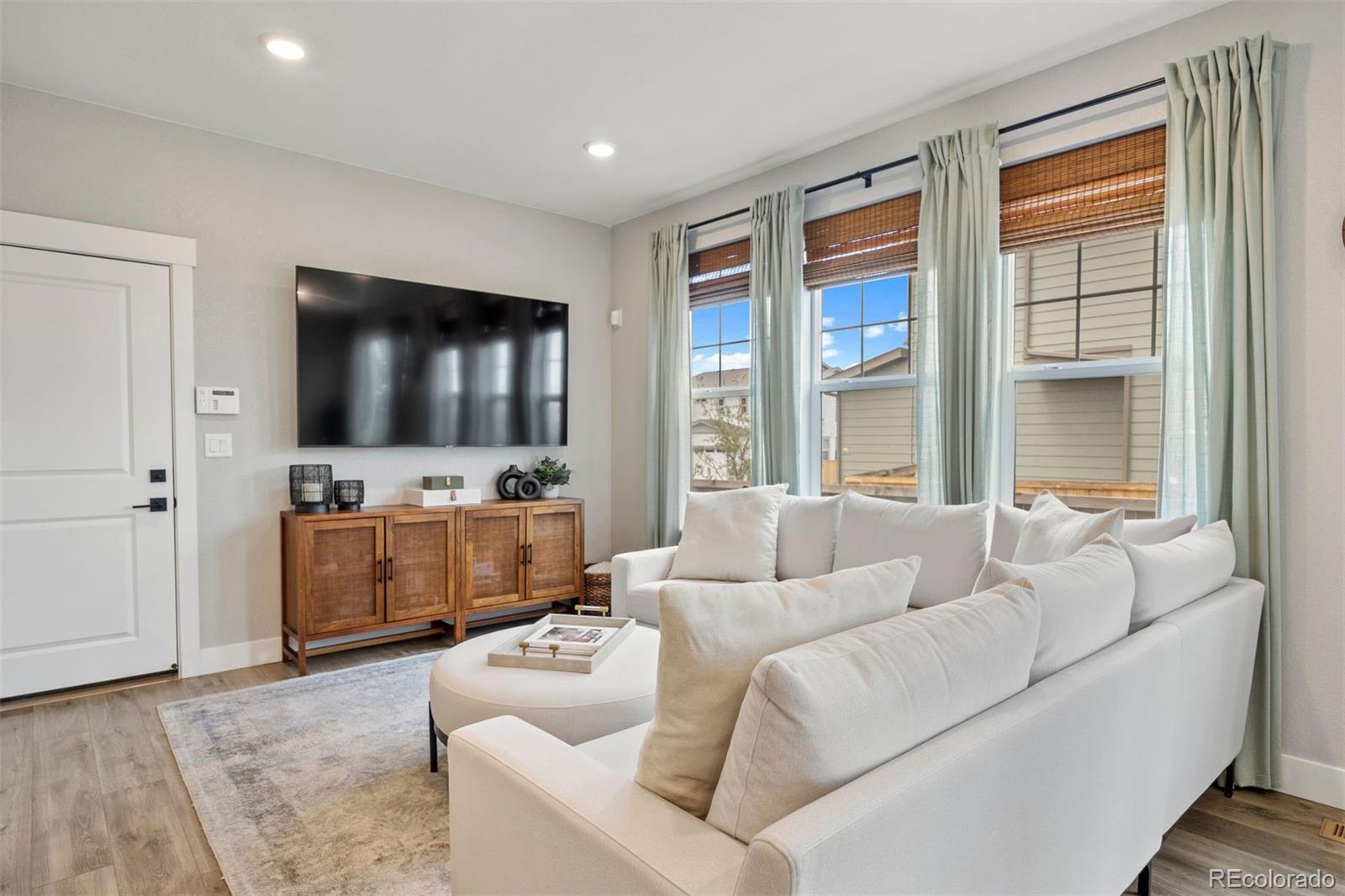 14096 Red Cosmos Street