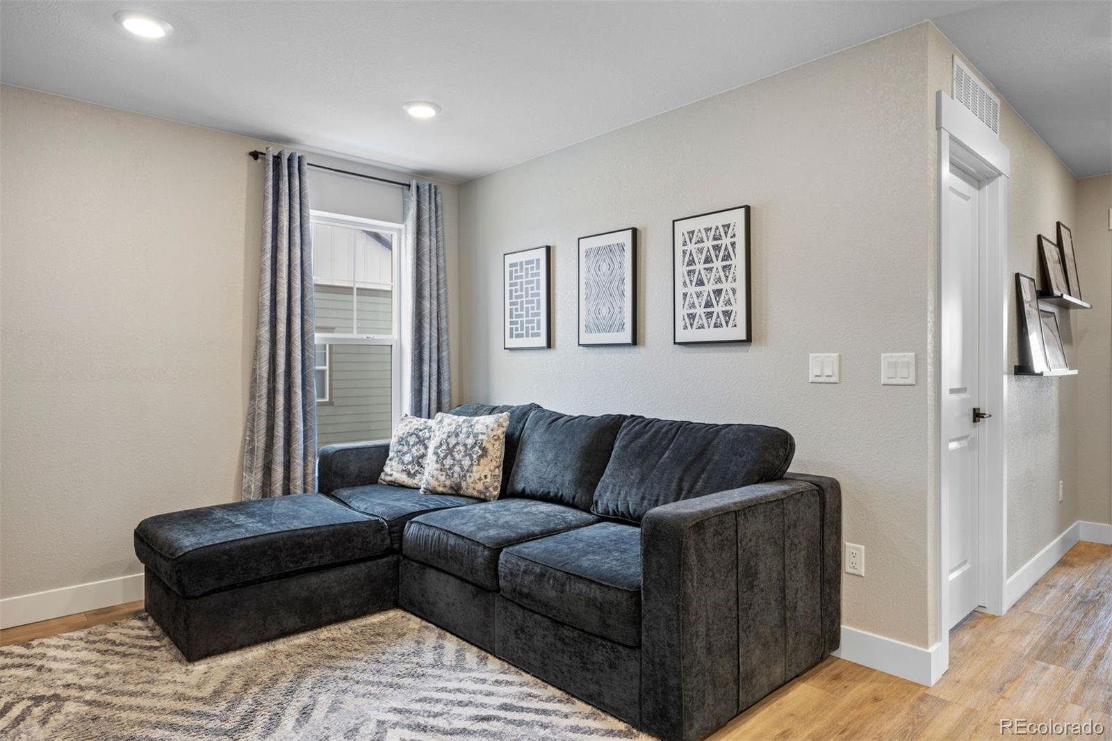 14096 Red Cosmos Street