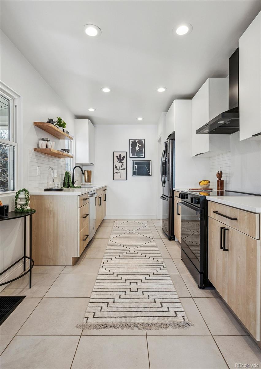 1705 S Downing Street