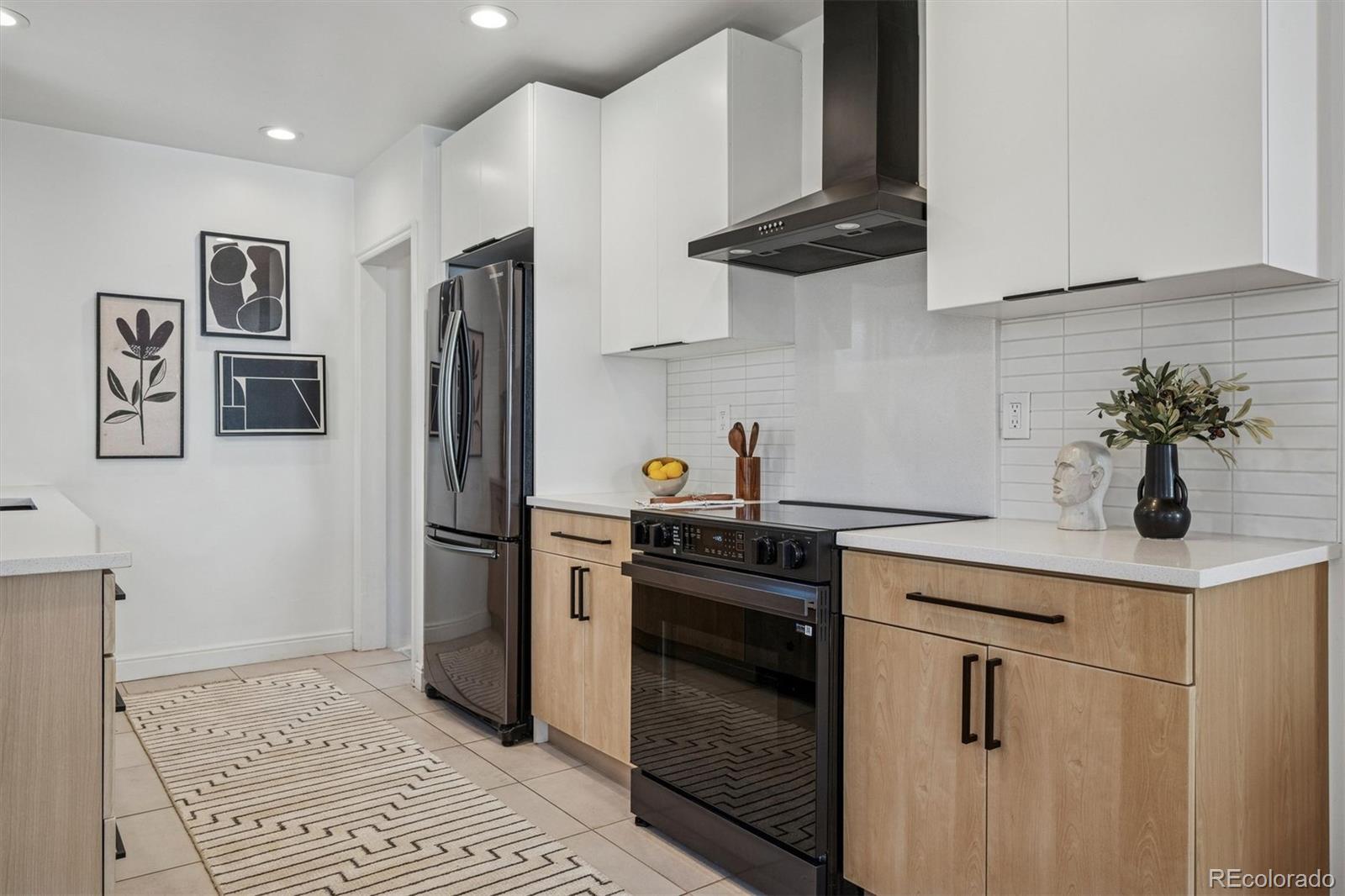 1705 S Downing Street