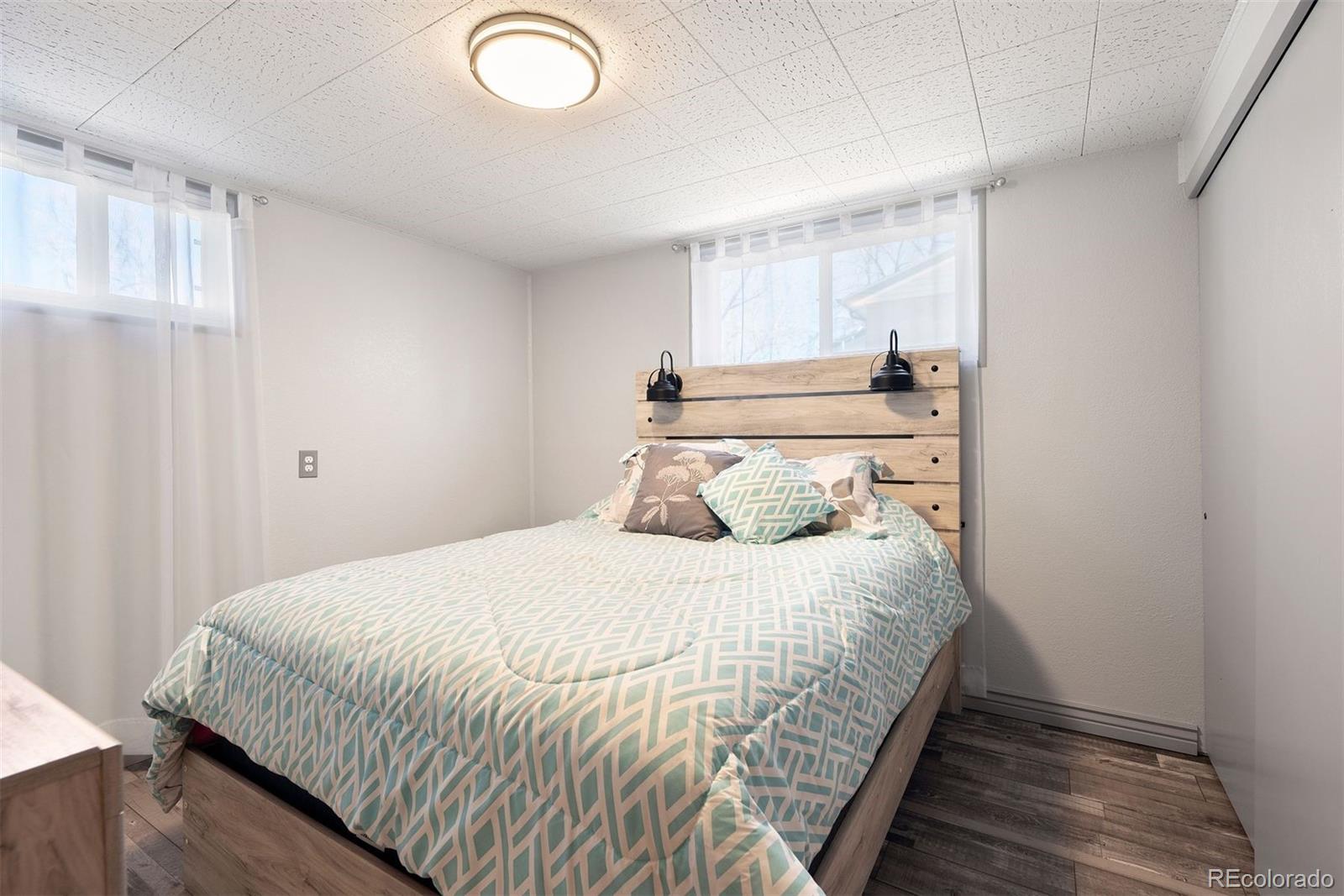 12384 W Connecticut Drive