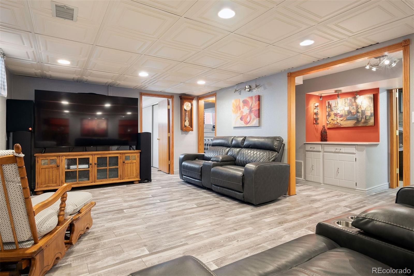 12384 W Connecticut Drive