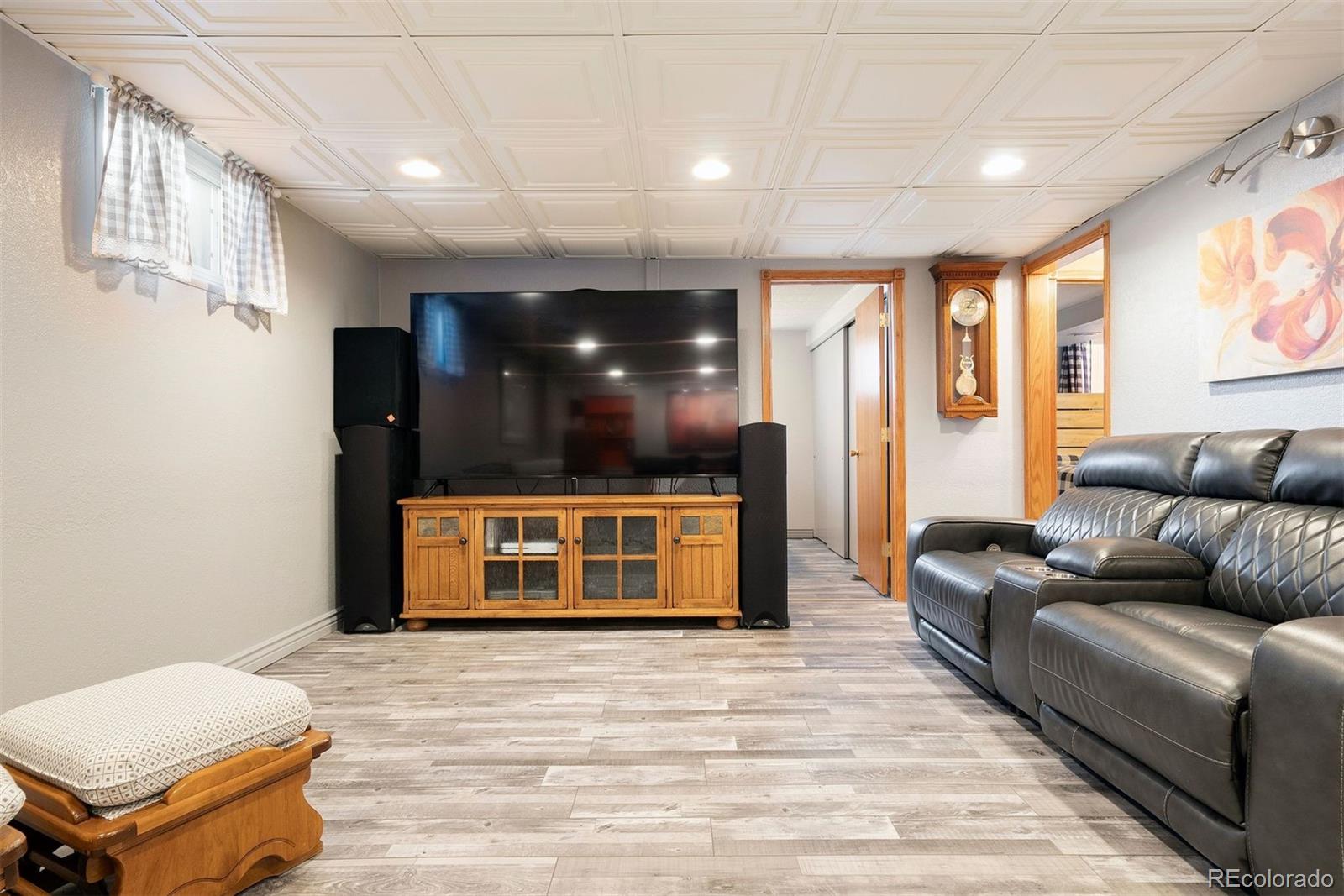 12384 W Connecticut Drive