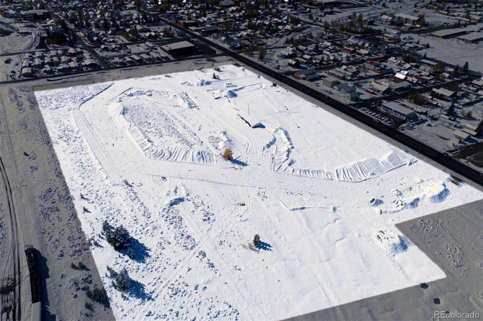 1201 N Poplar Street