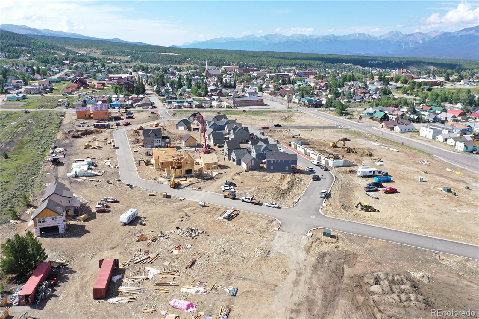 1201 N Poplar Street