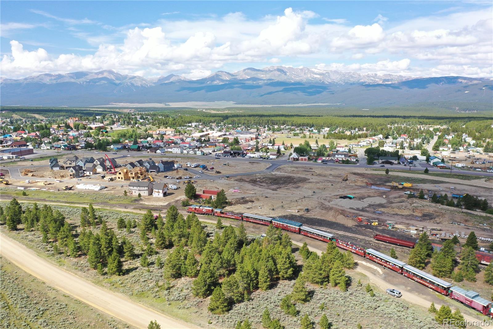 1201 N Poplar Street