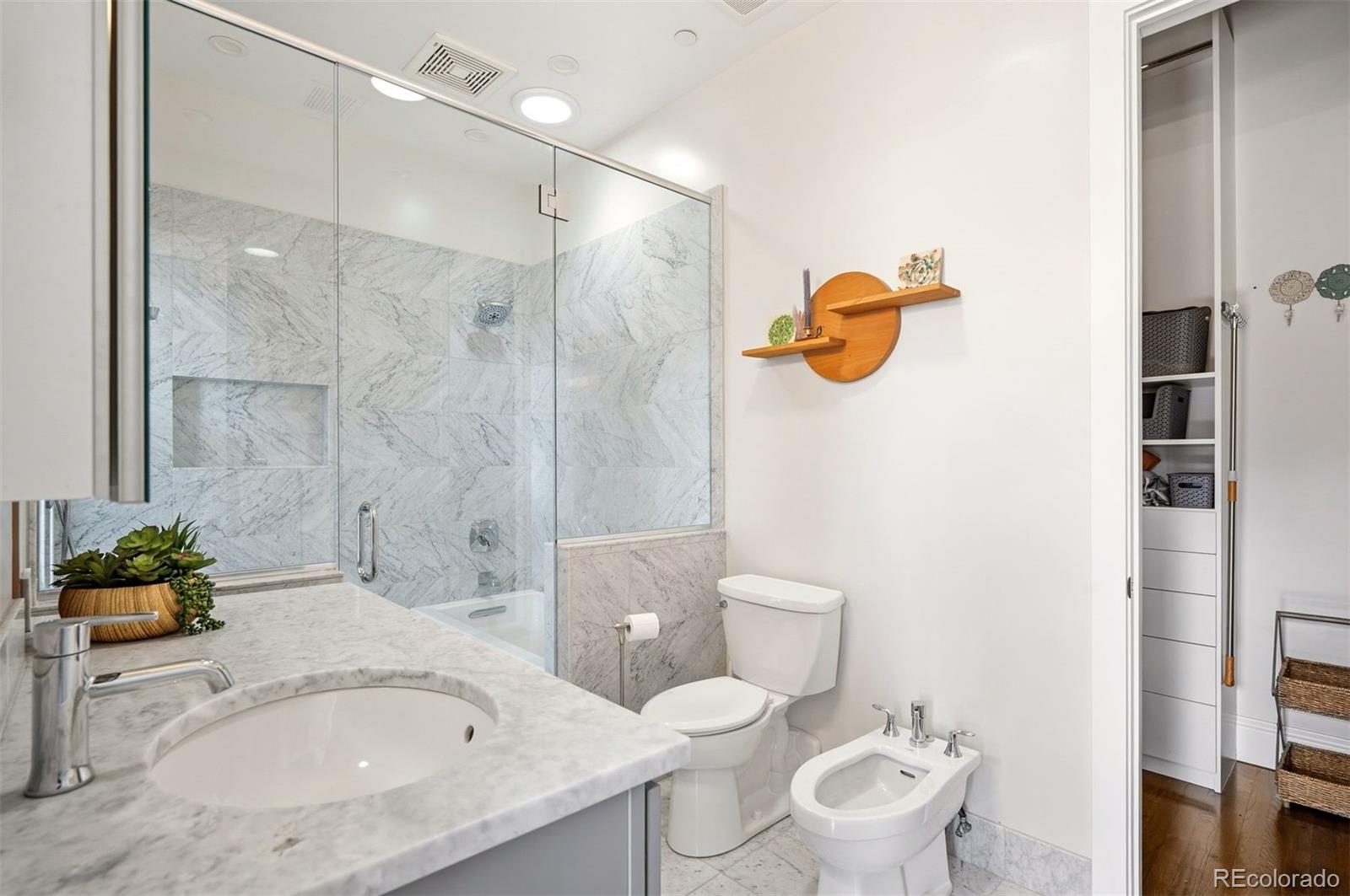 1501 Wazee Street Unit: 4B