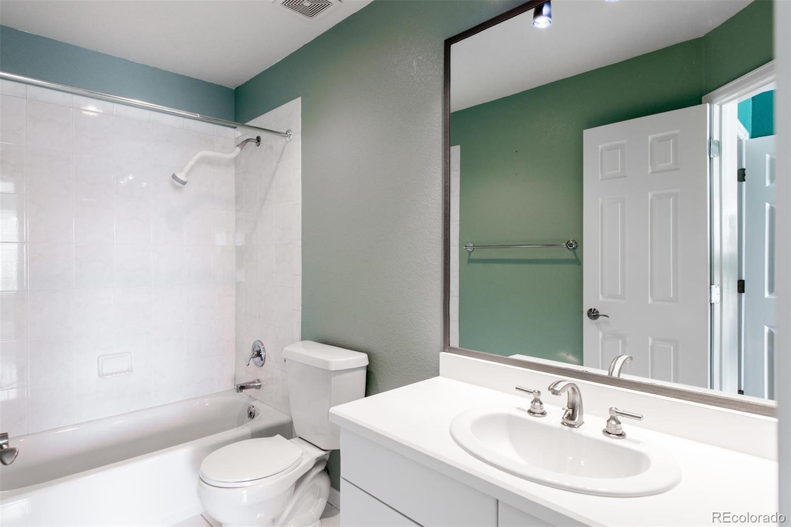 63 S Harrison Street Unit: I