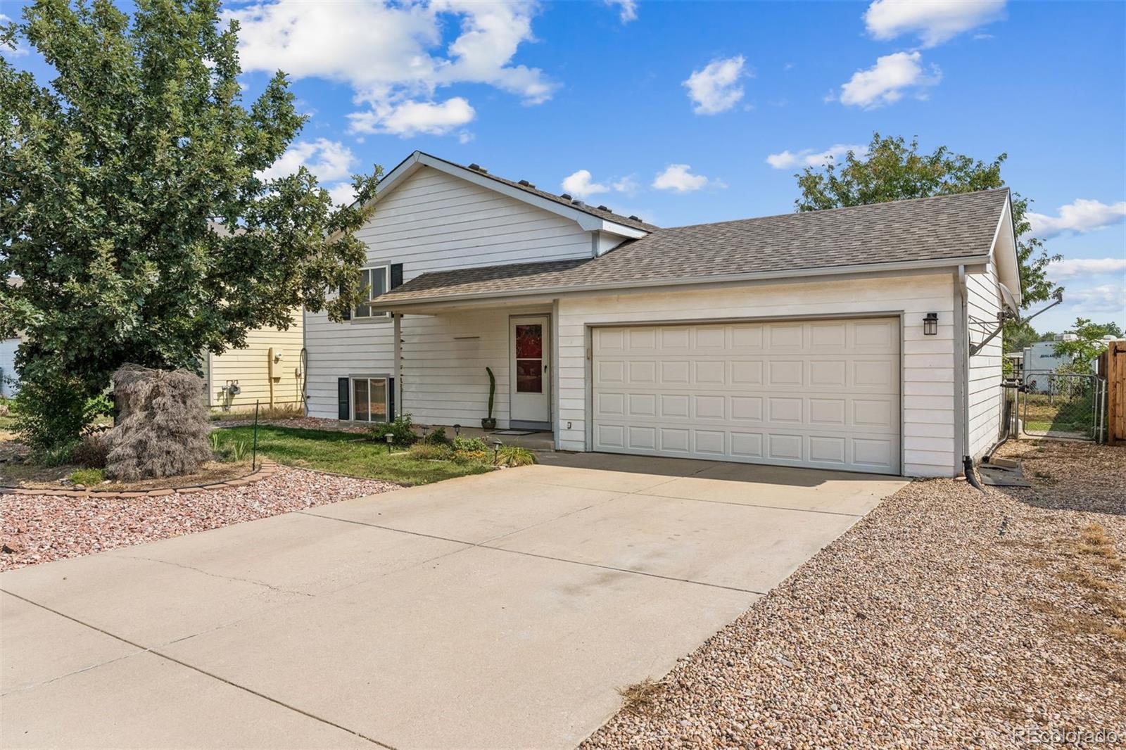 3820 Riverside Parkway