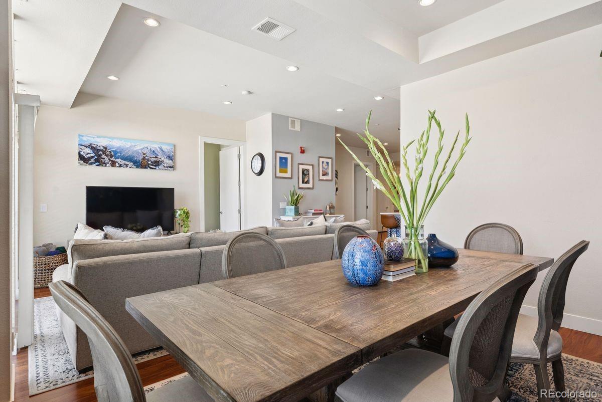 1488 Madison Street Unit: 307