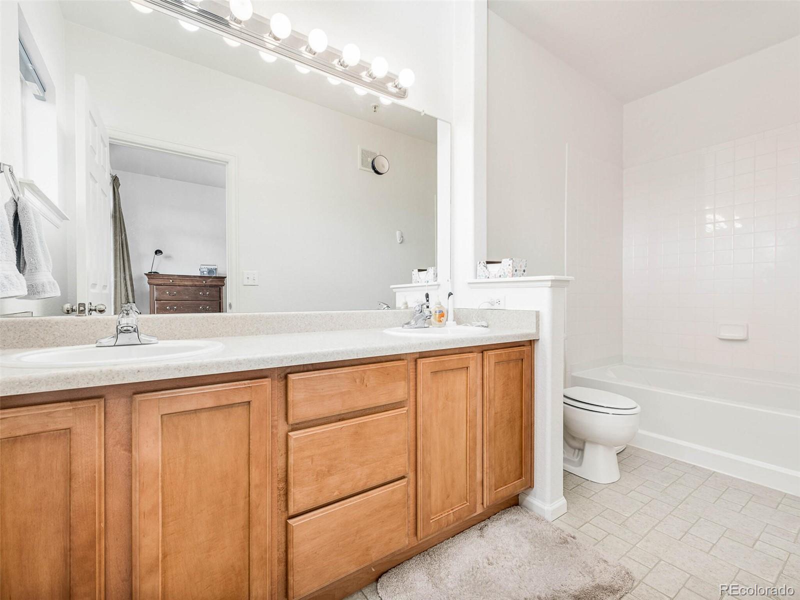18726 E Yale Circle Unit: A