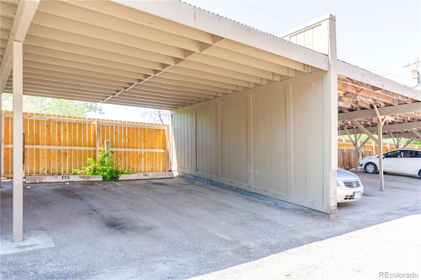 2700 S Holly Street Unit: 115