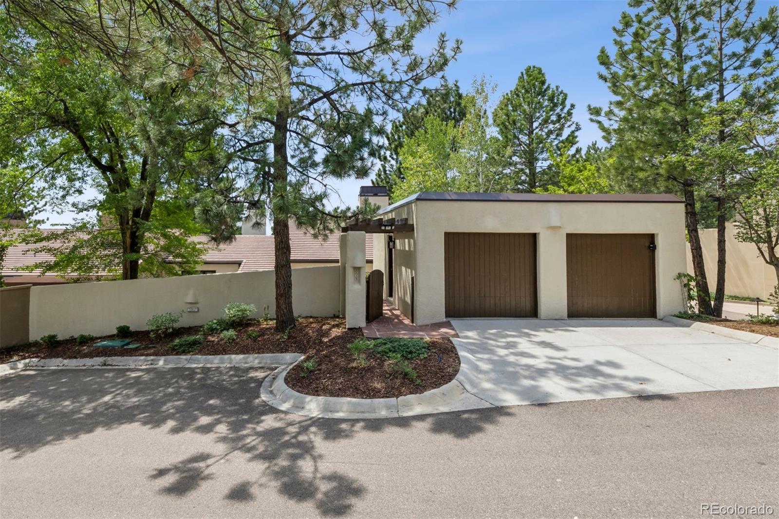 2114 Ridge Plaza Drive