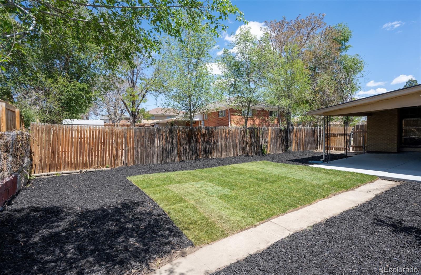 7255 Mariposa Street