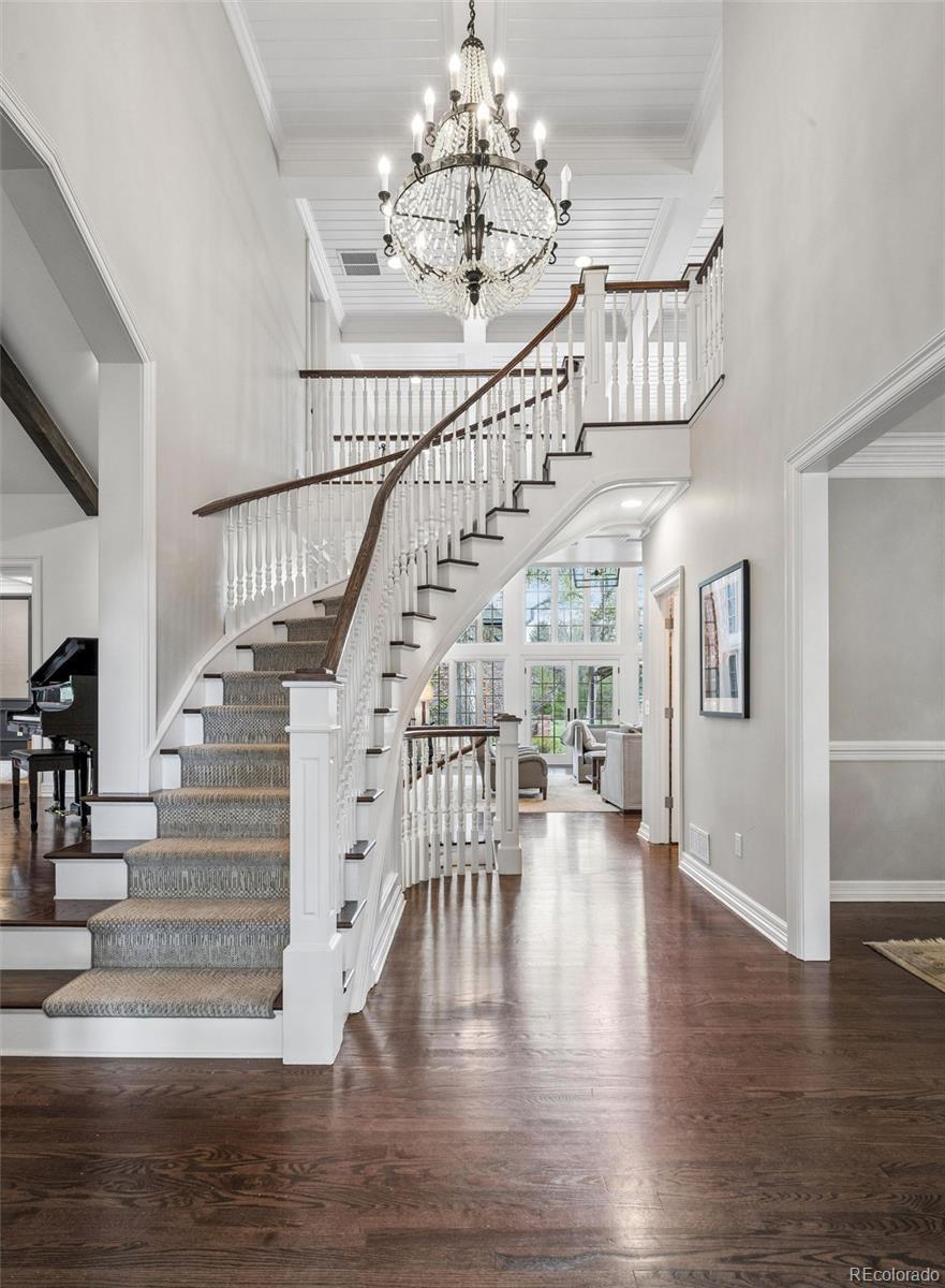 4800 S Lafayette Lane