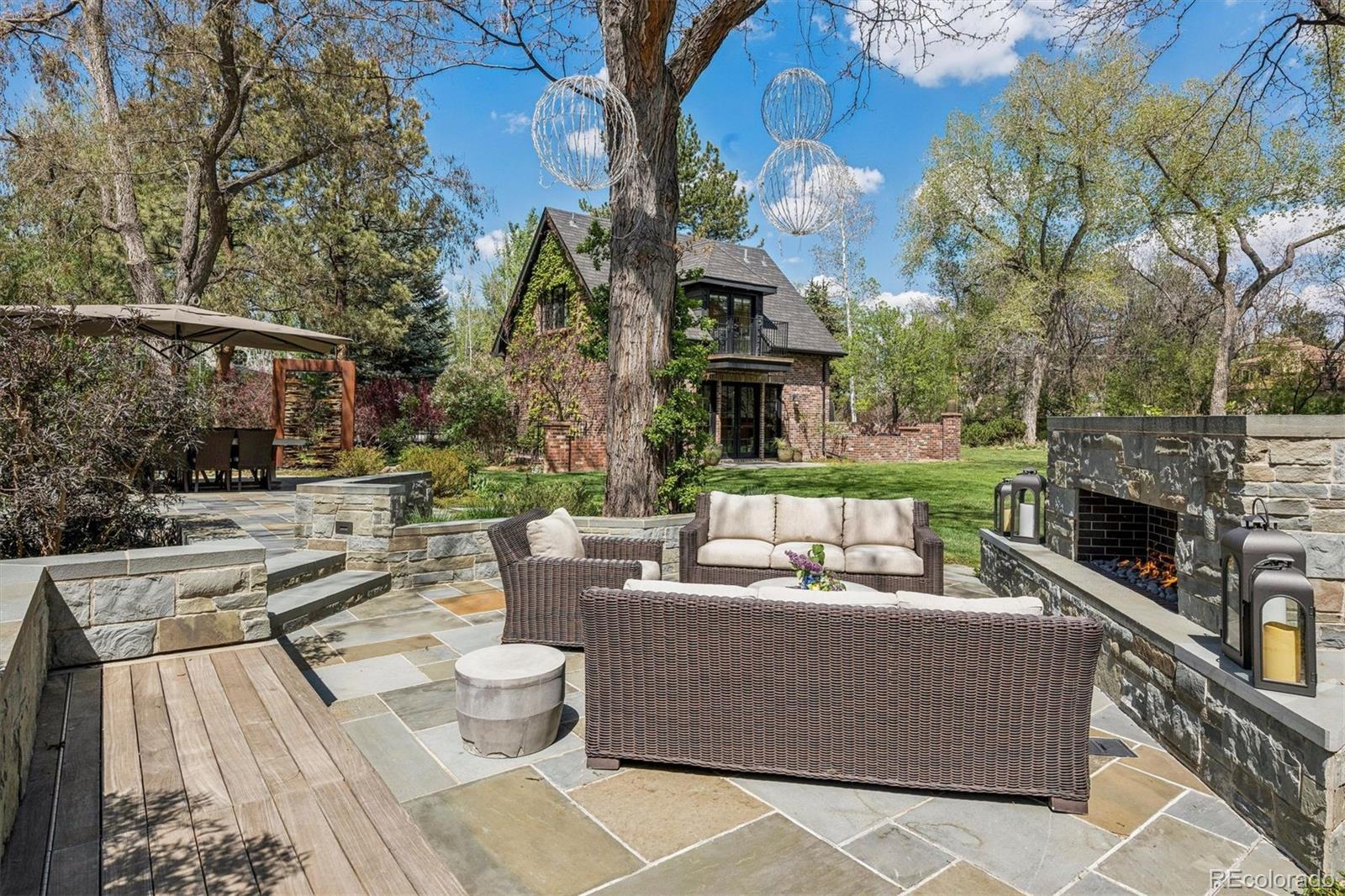 4800 S Lafayette Lane