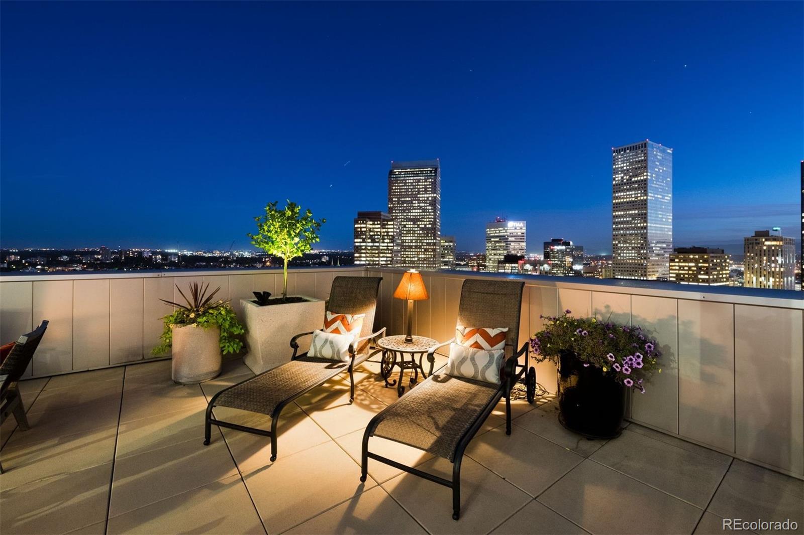 2001 Lincoln Street Unit: 2823