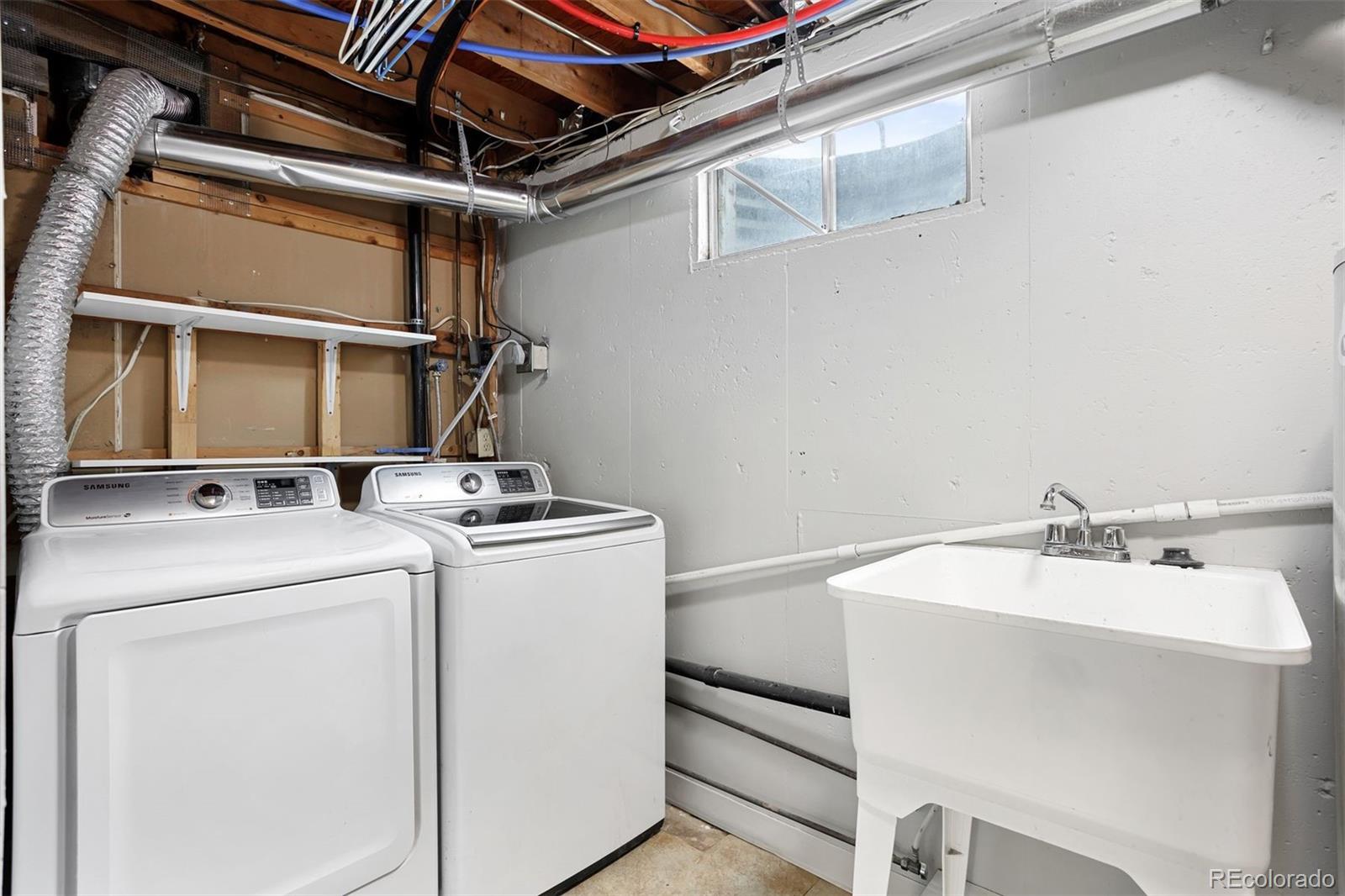 15976 E Bethany Place