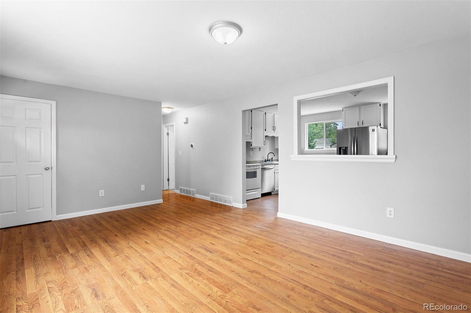 15976 E Bethany Place