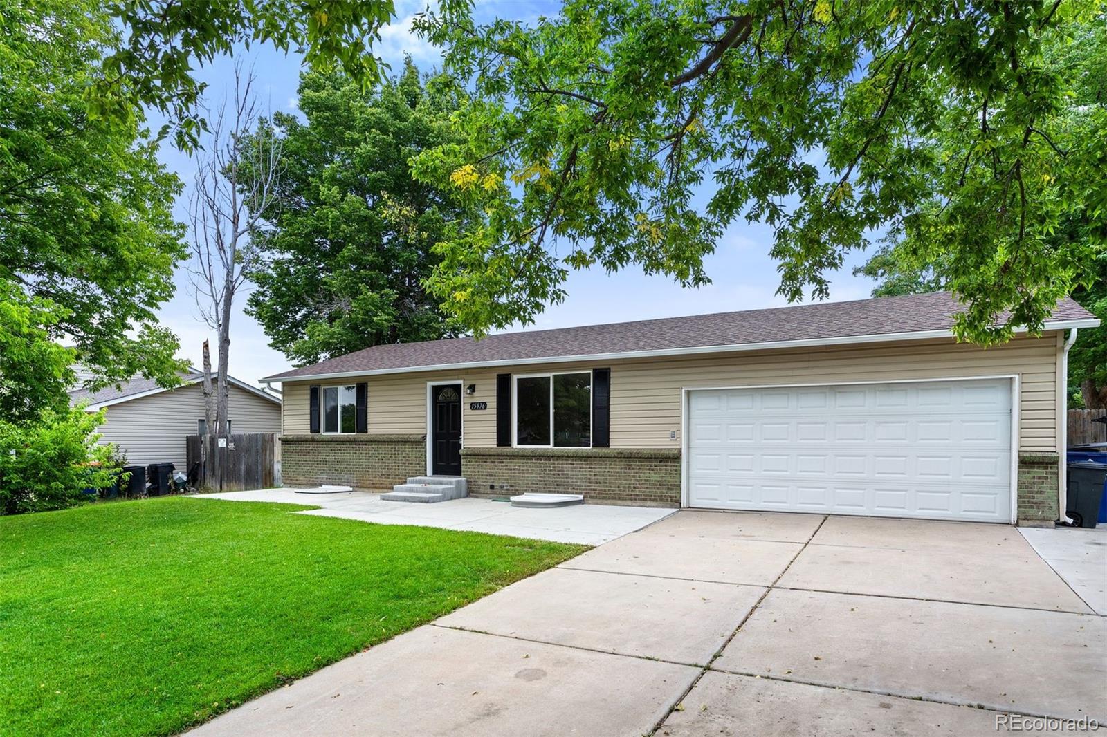 15976 E Bethany Place