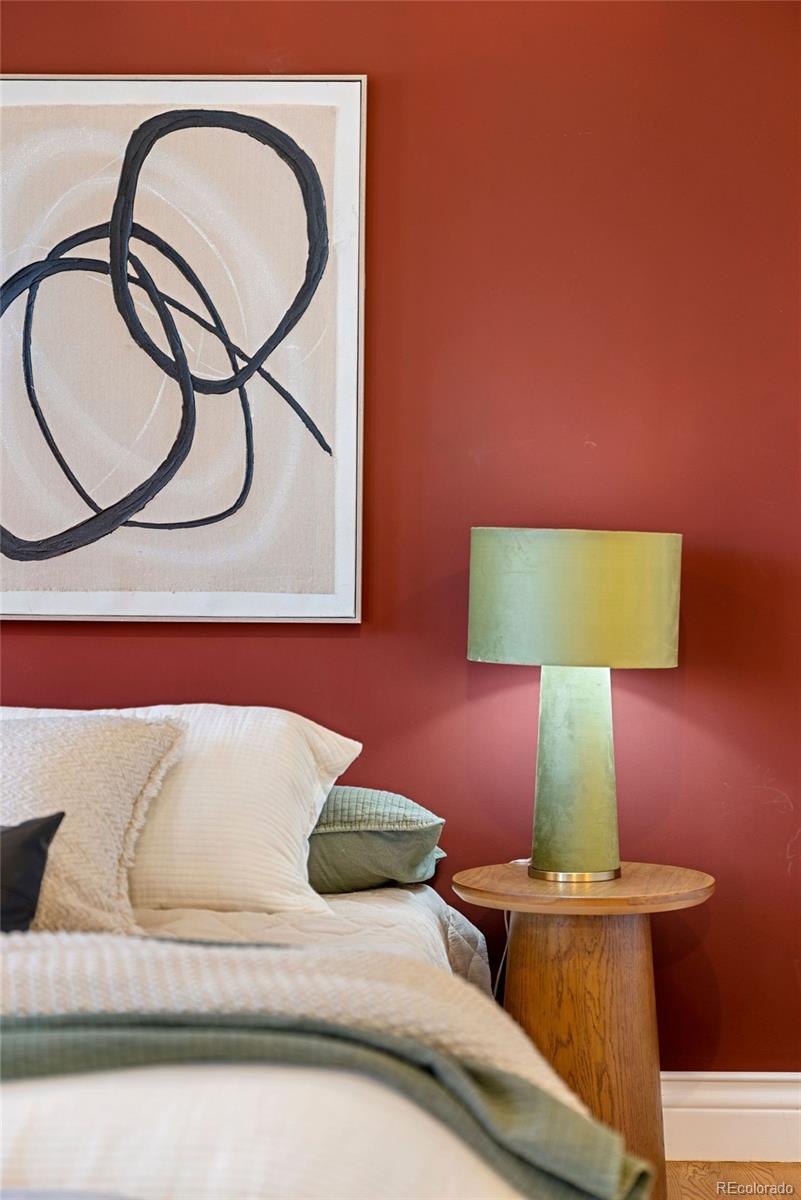 4949 E 6th Avenue Parkway