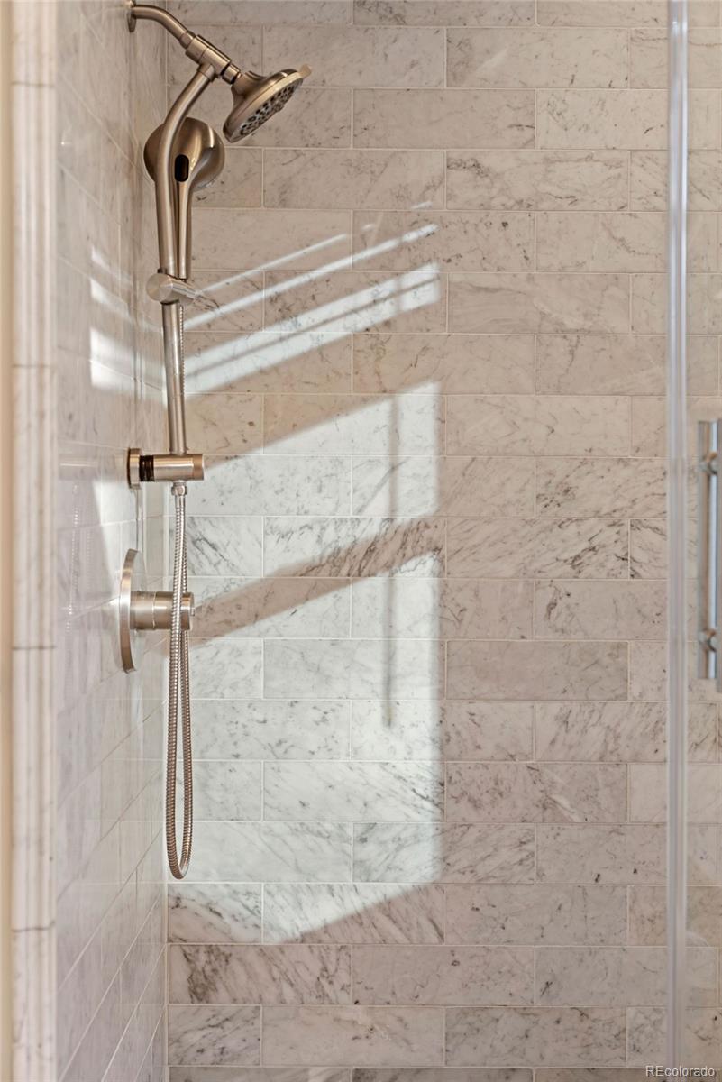 4949 E 6th Avenue Parkway