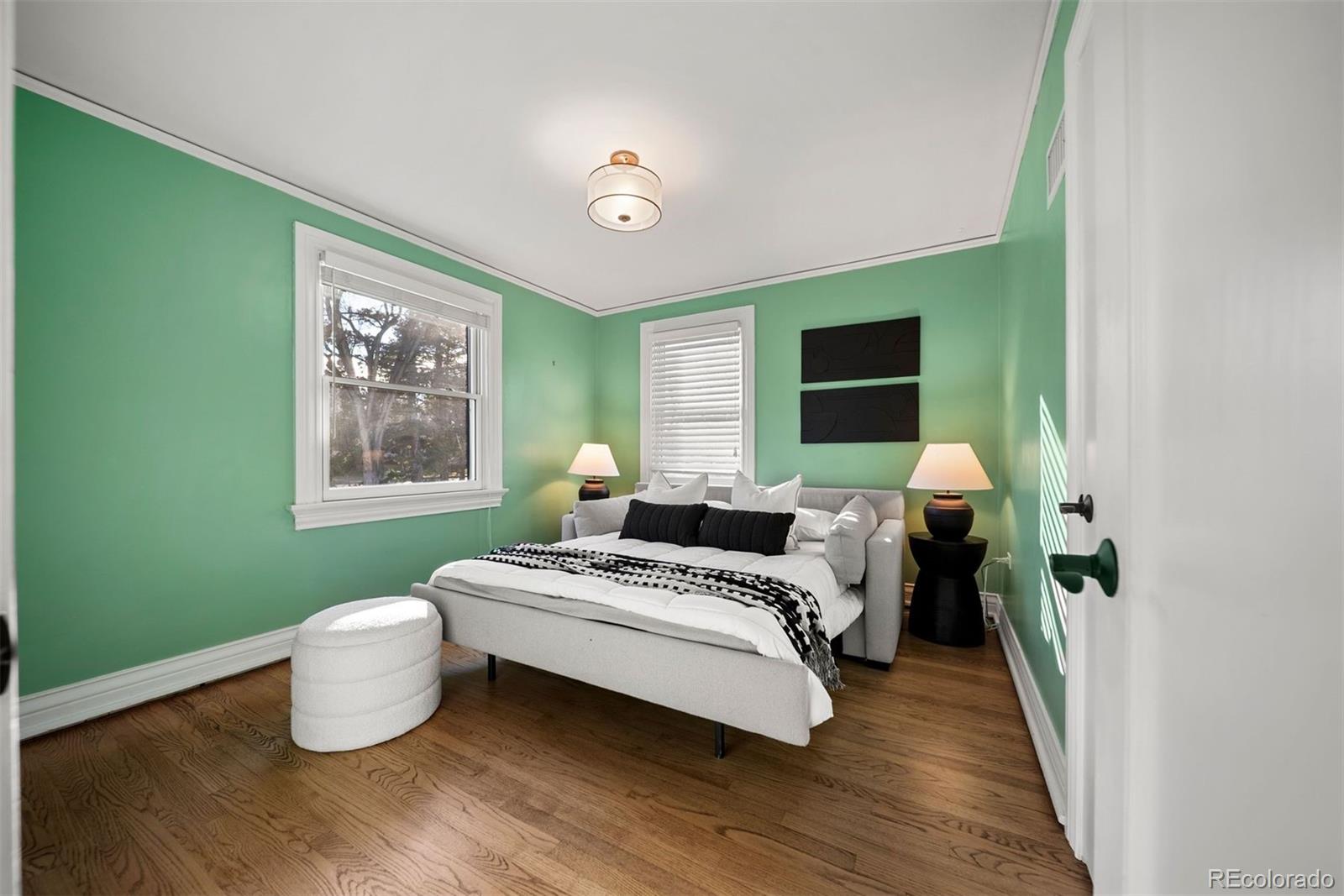 4949 E 6th Avenue Parkway