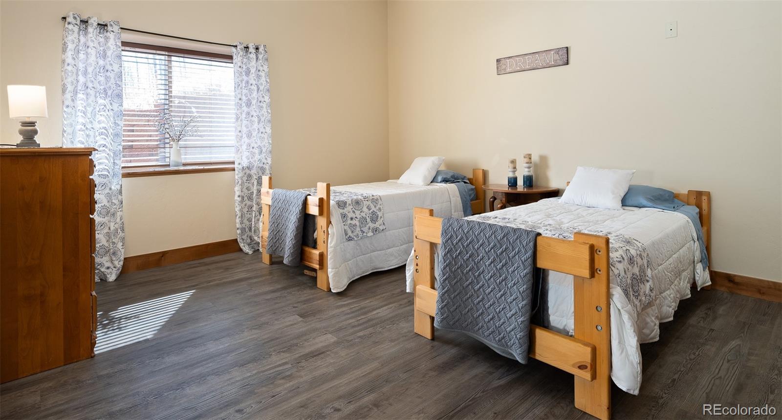 1135 Grouse Road