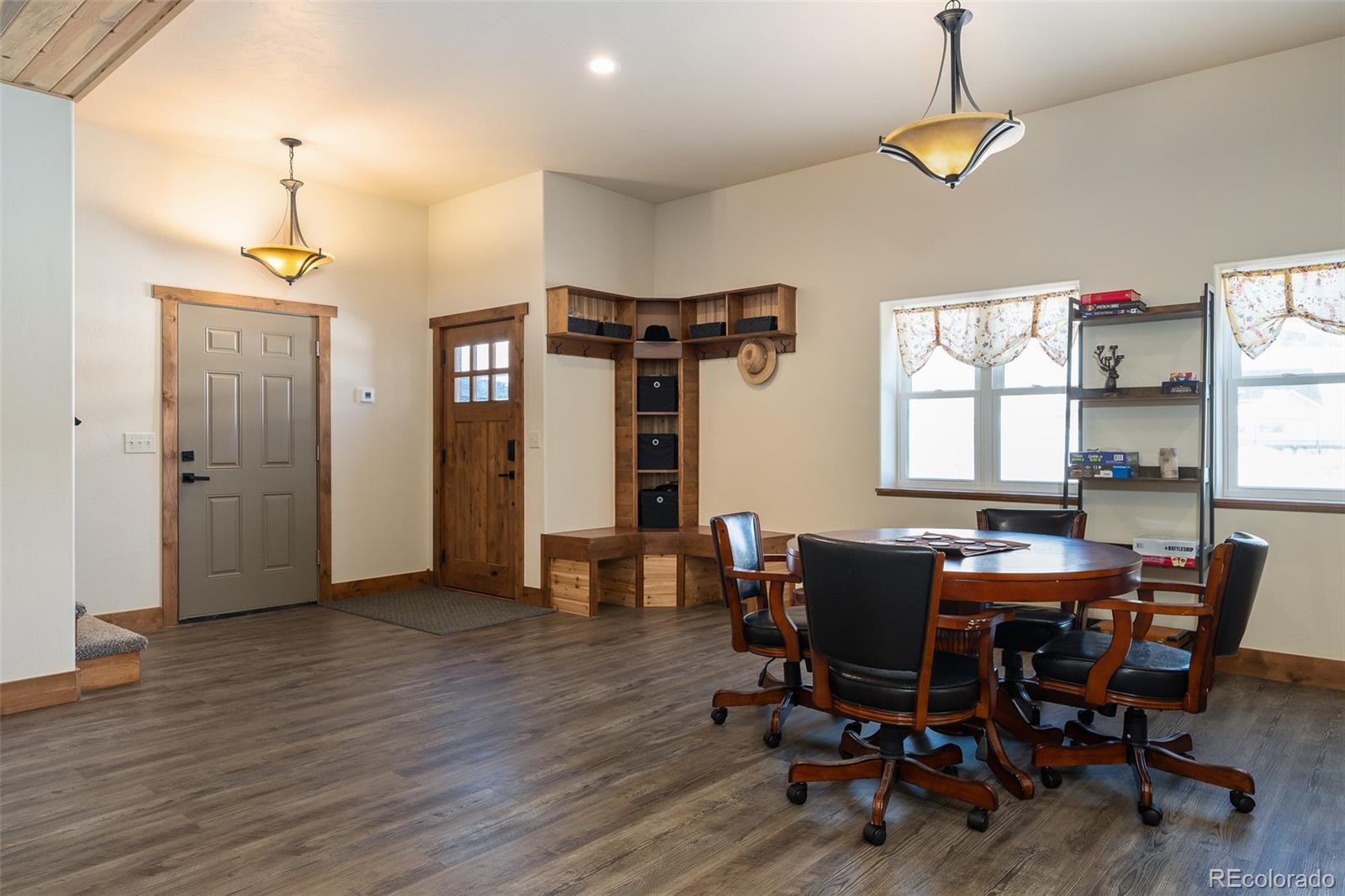 1135 Grouse Road